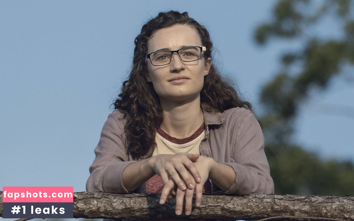 Kelley Mack gallery photo #13