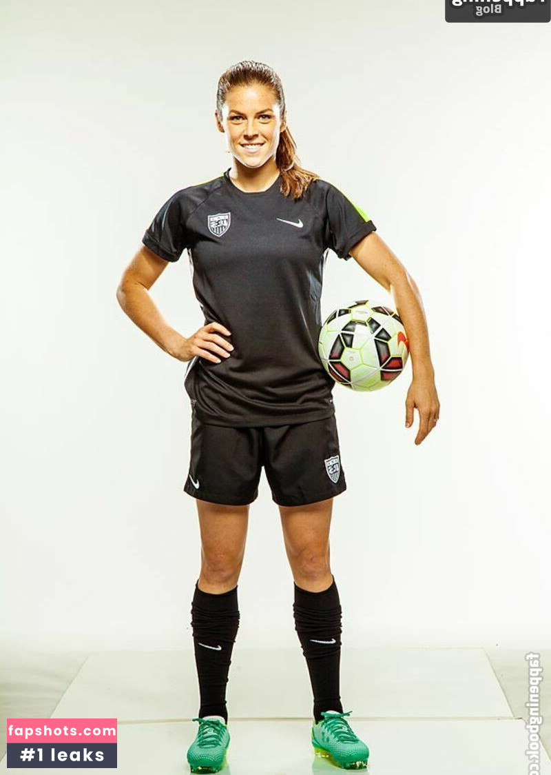 Kelley O'Hara Nude Leaks OnlyFans Photos #2 - LeakJerk