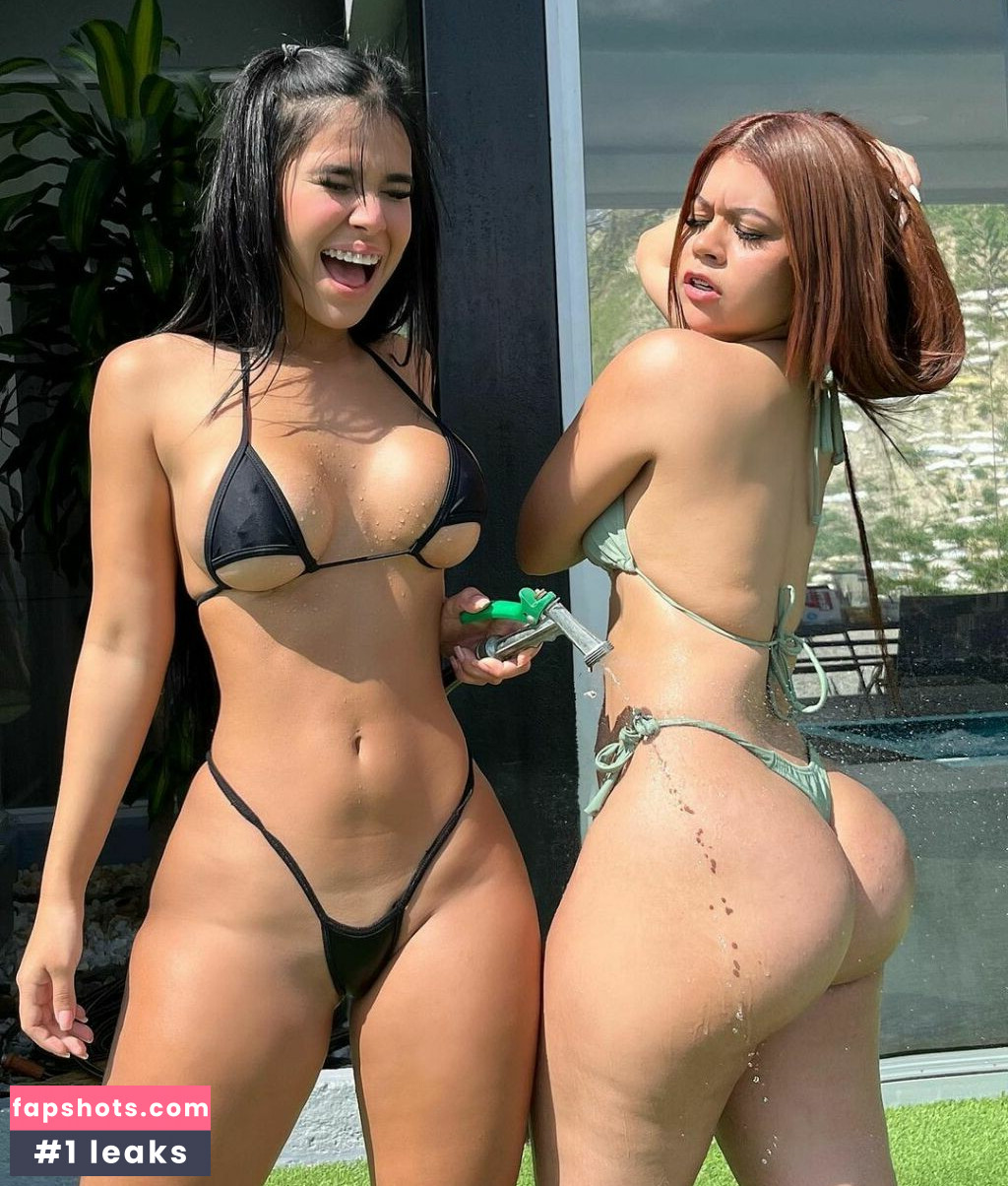 Kelly Apraez gallery photo #134