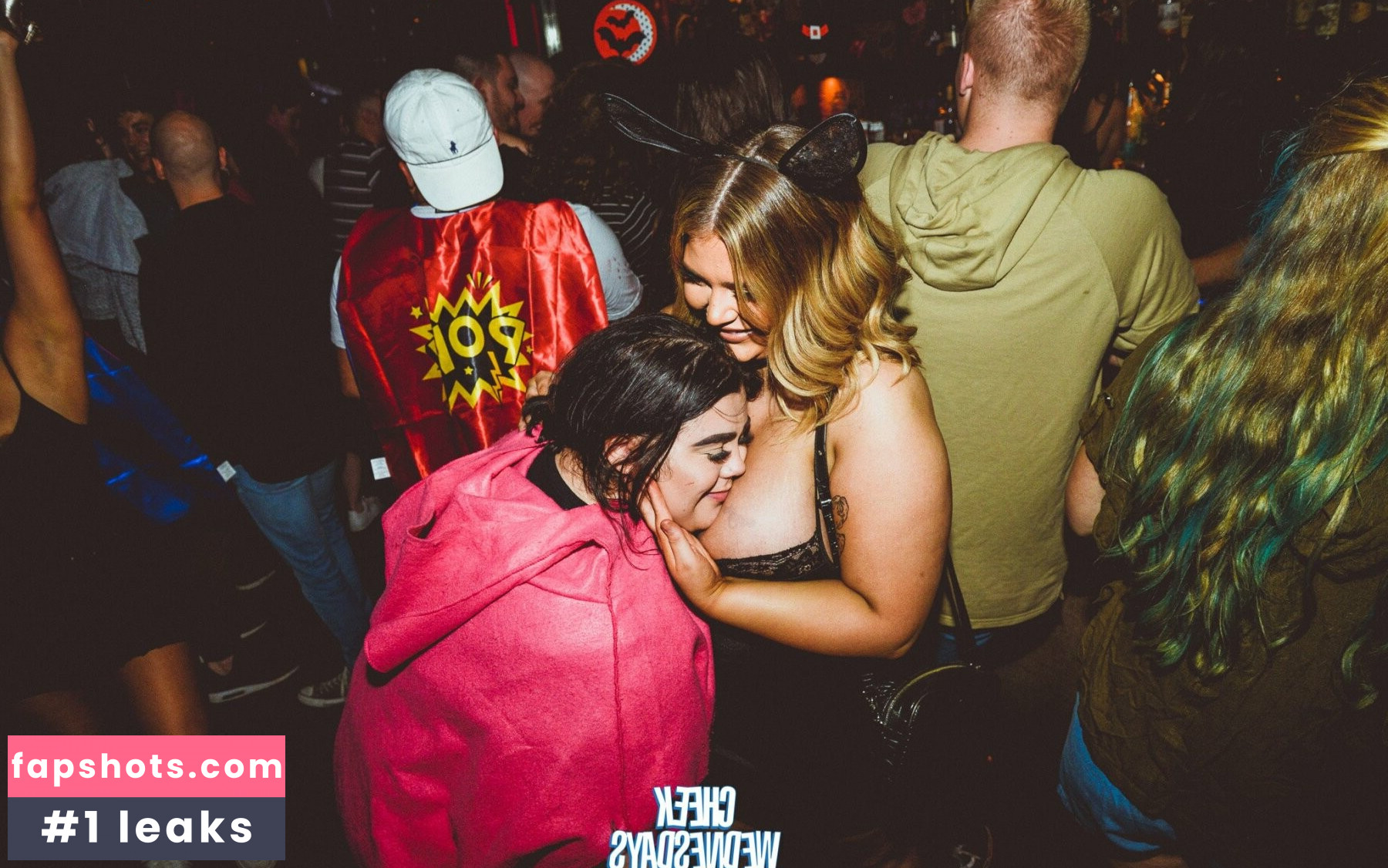 Kelly Bodenstein gallery photo #16