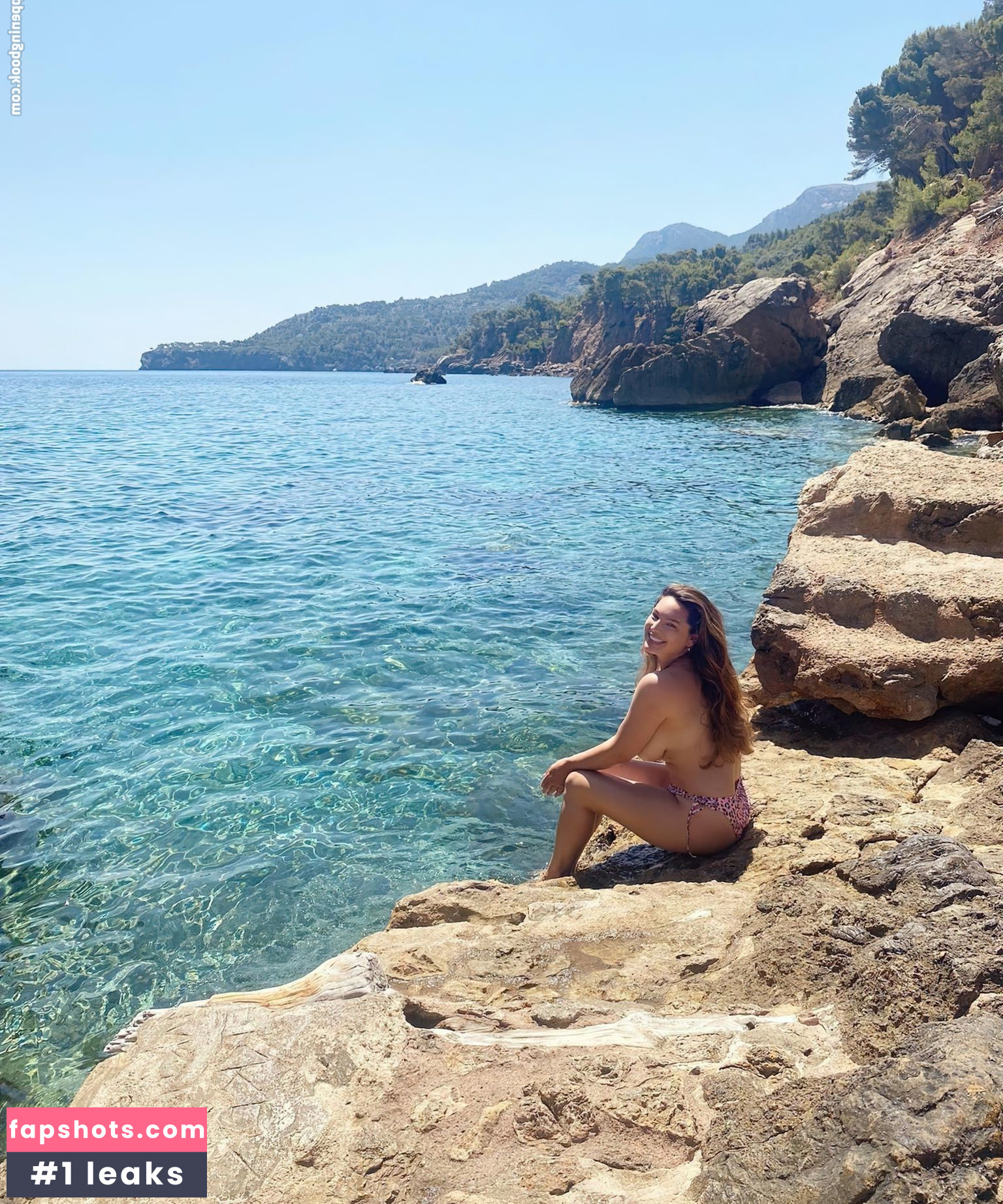 Kelly Brook gallery photo #1025