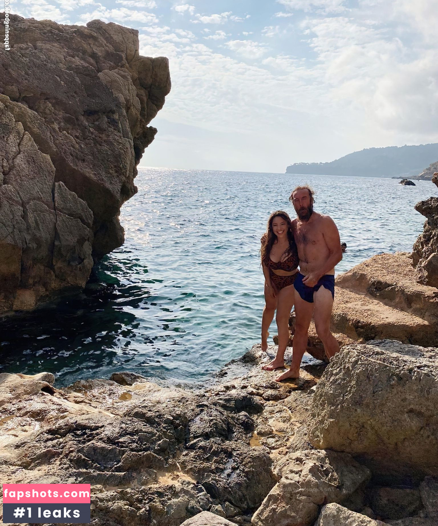 Kelly Brook gallery photo #1031