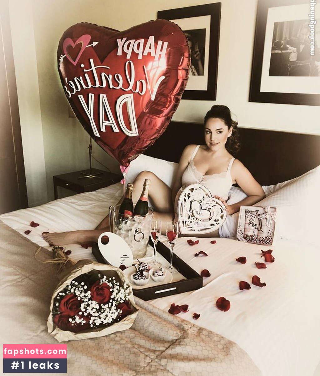 Kelly Brook gallery photo #1095