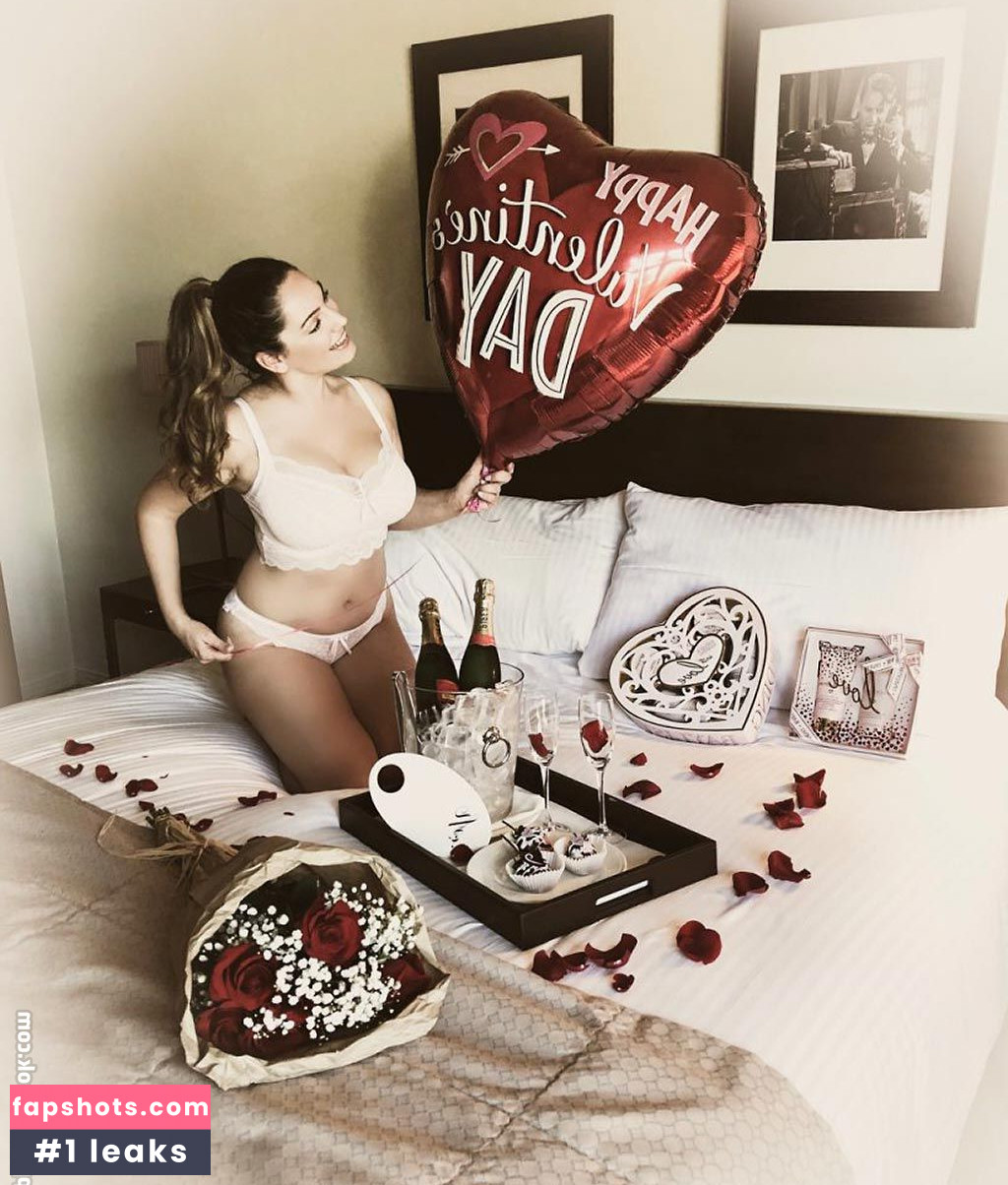 Kelly Brook gallery photo #1096