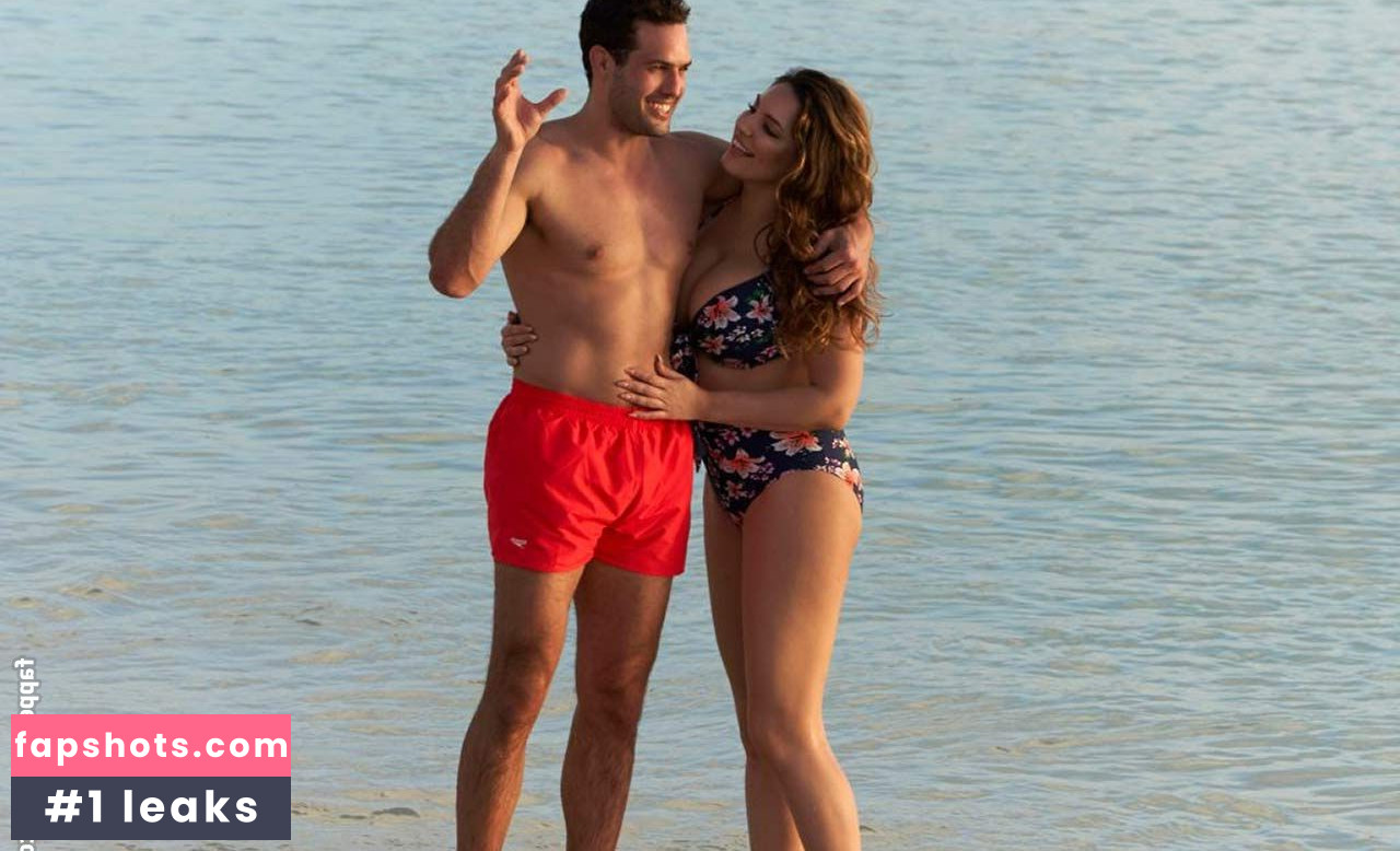 Kelly Brook gallery photo #1111