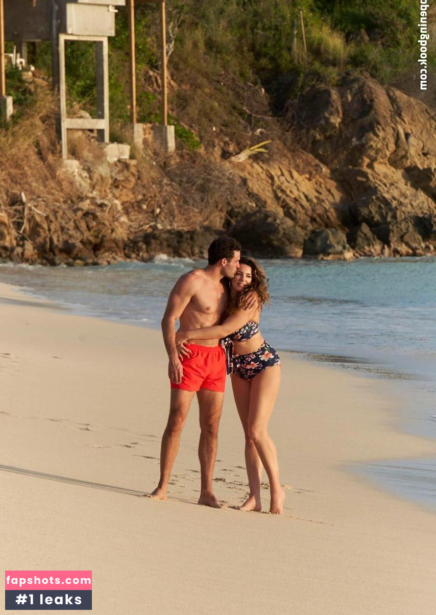 Kelly Brook gallery photo #1122