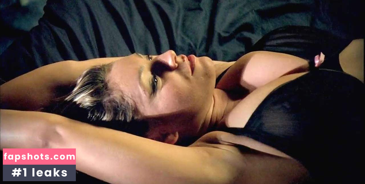 Kelly Brook gallery photo #1226