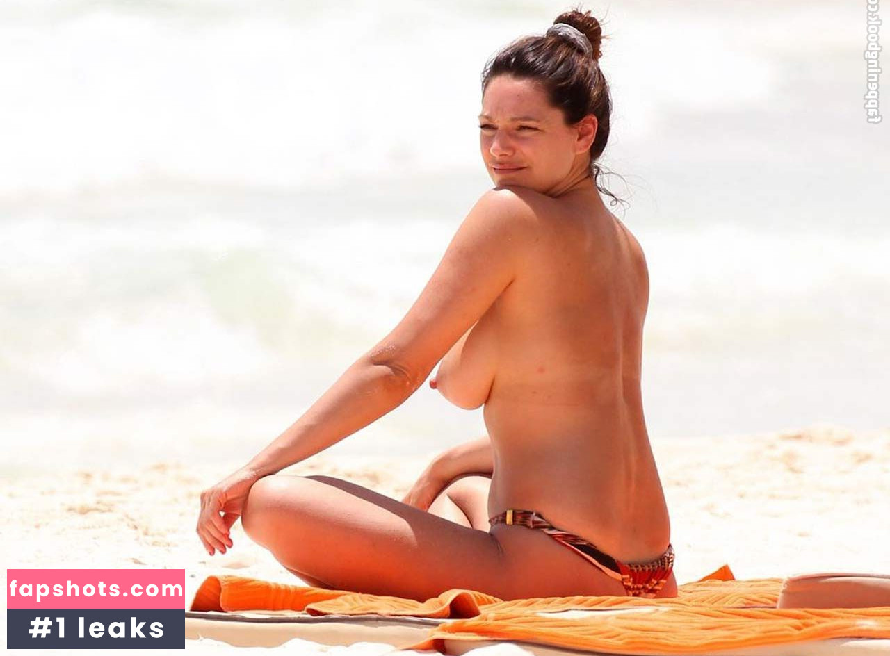 Kelly Brook gallery photo #1273