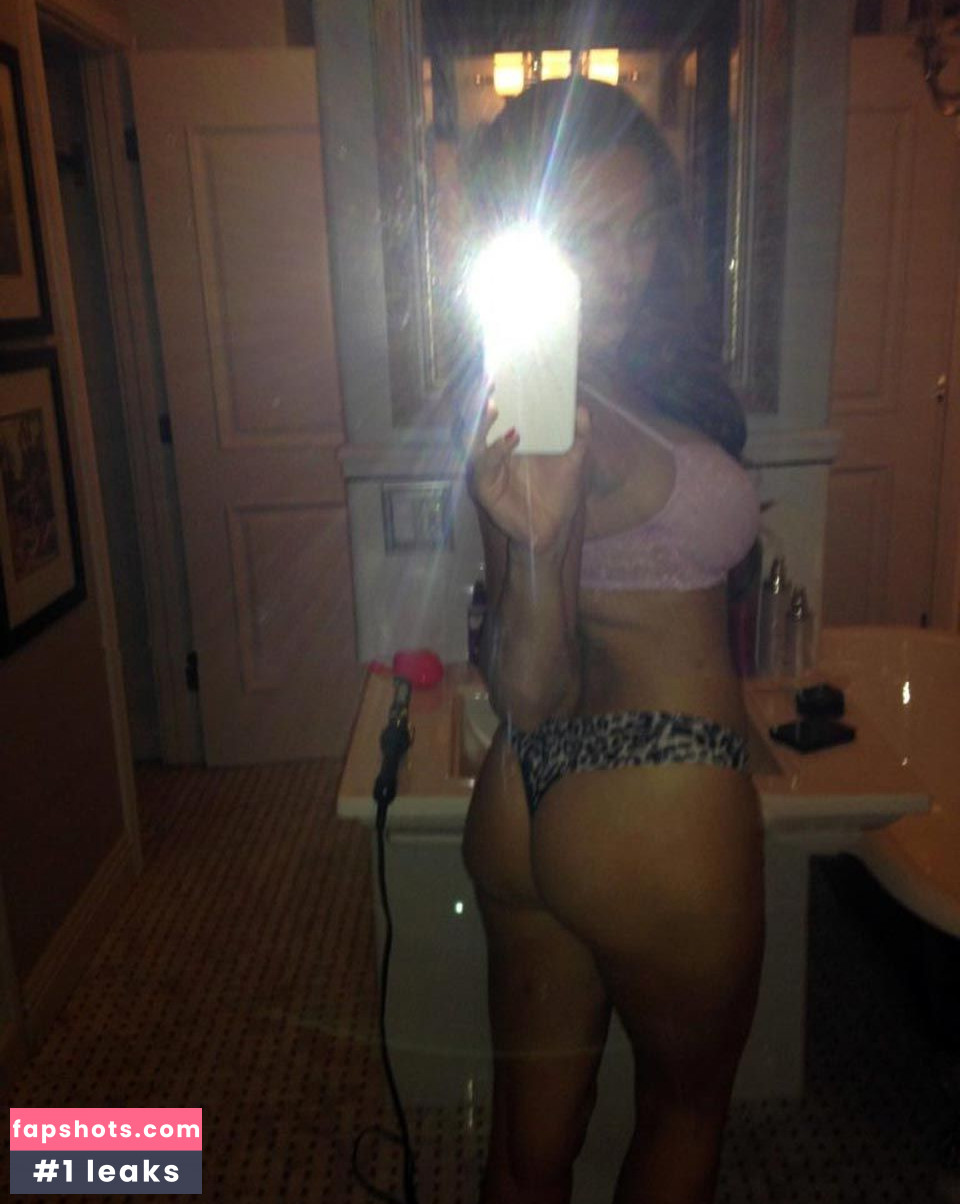 Kelly Brook gallery photo #1282