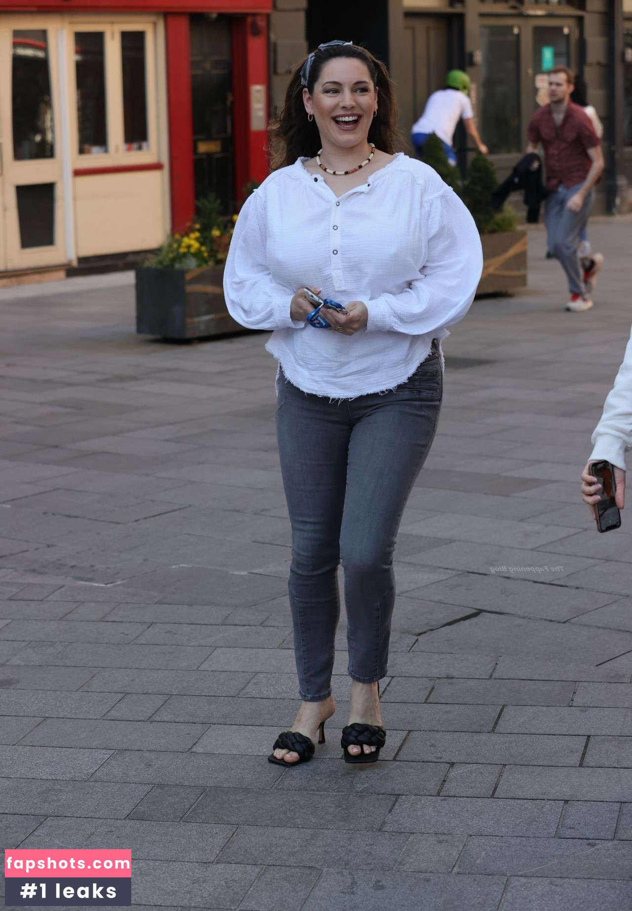 Kelly Brook gallery photo #1364