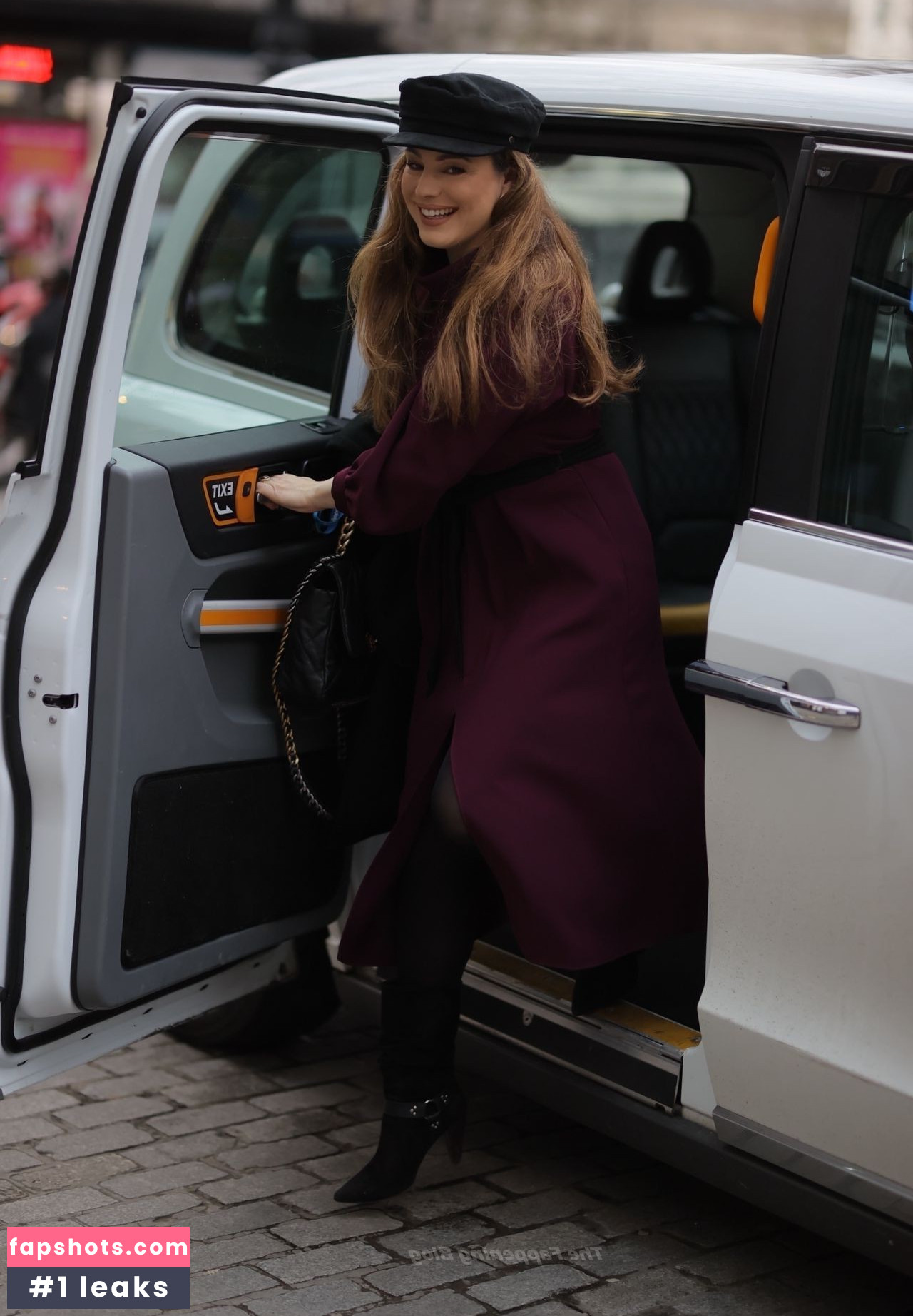 Kelly Brook gallery photo #1380