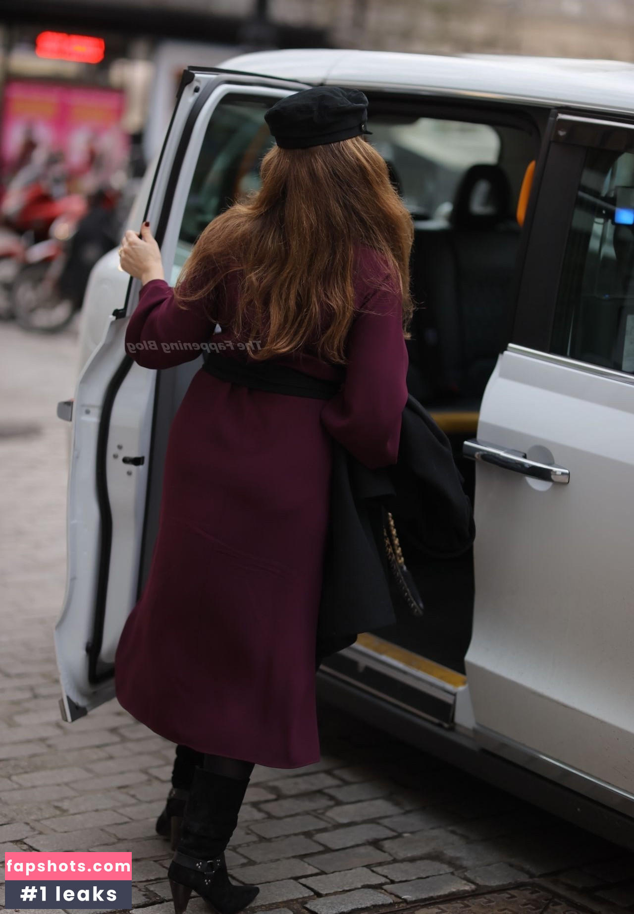 Kelly Brook gallery photo #1383