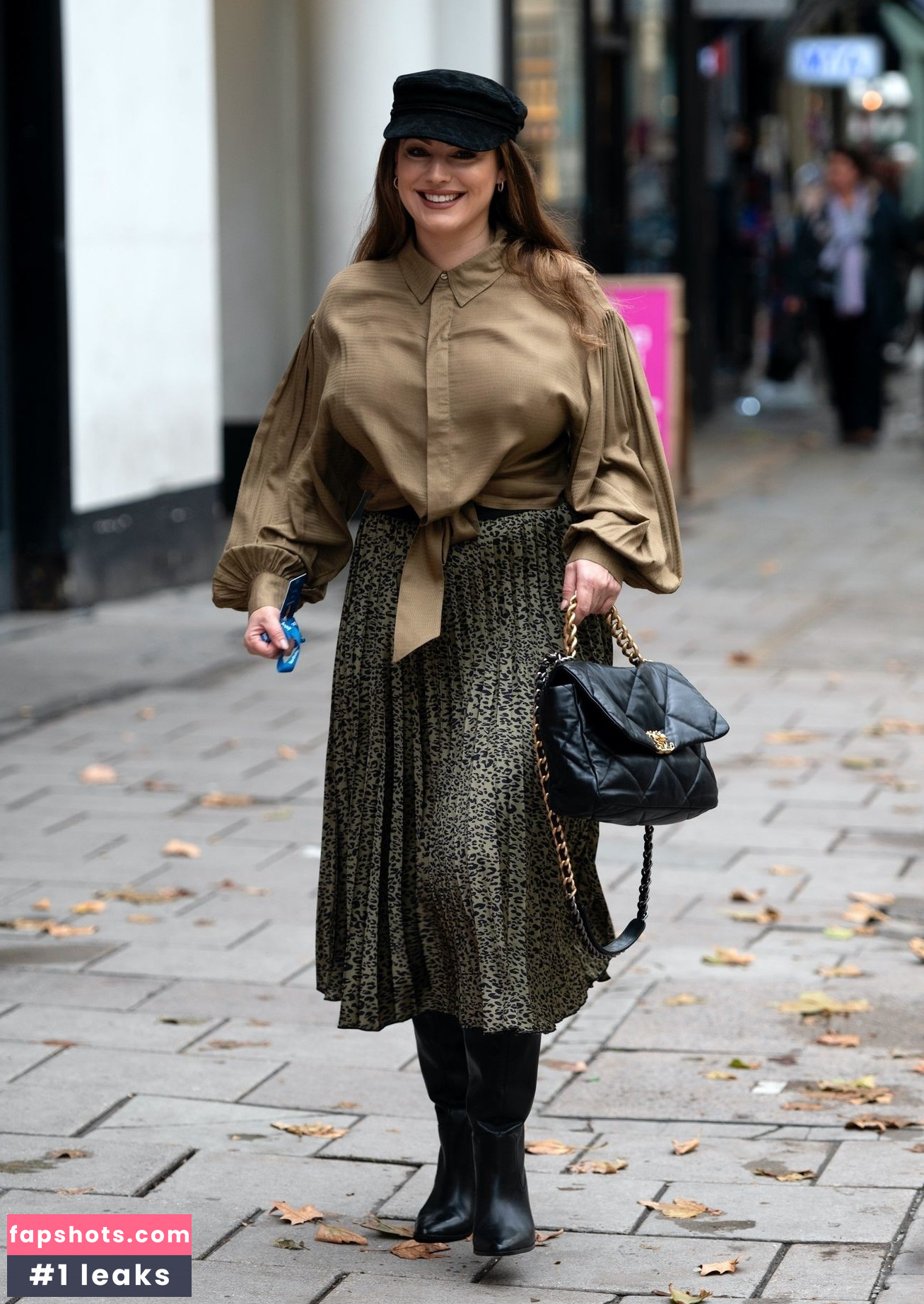 Kelly Brook gallery photo #1558