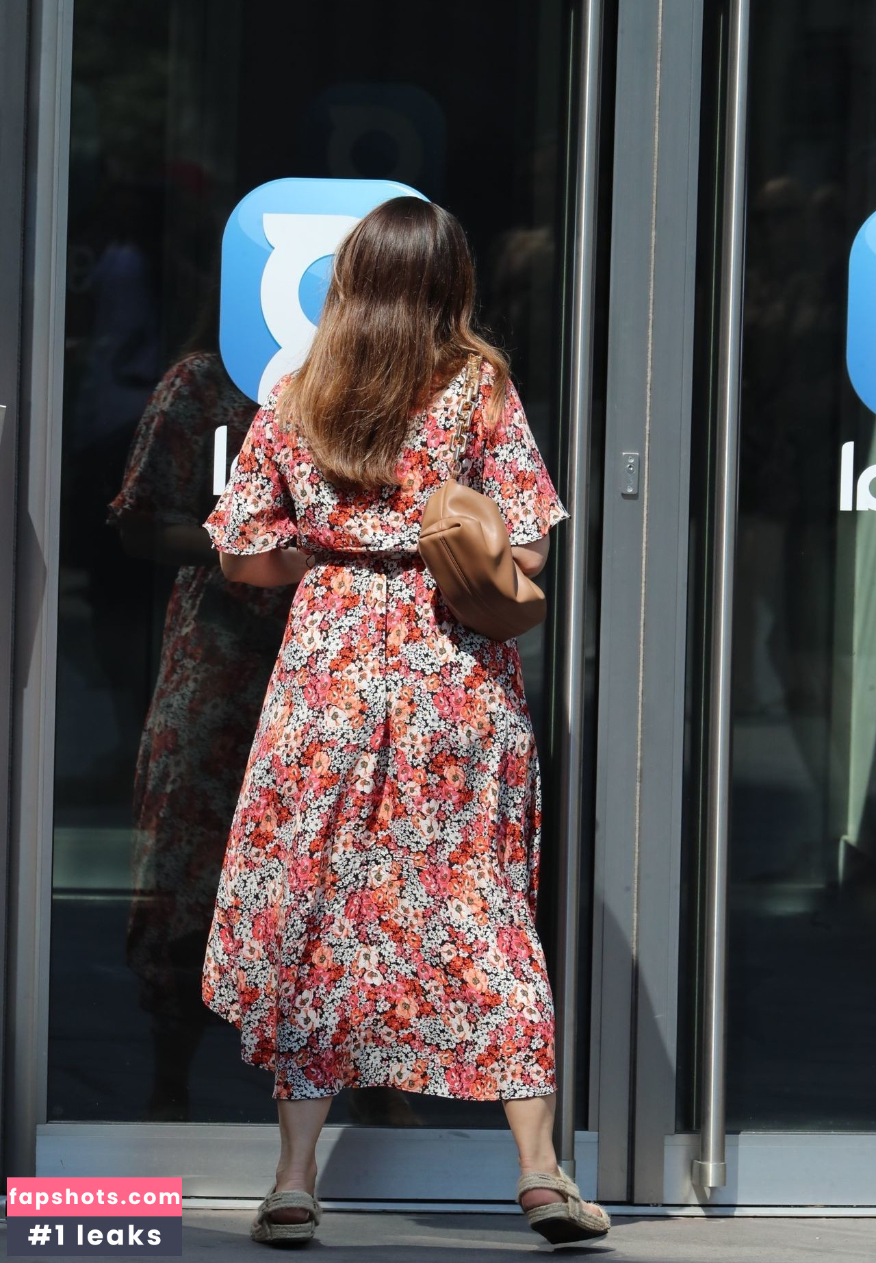 Kelly Brook gallery photo #1708