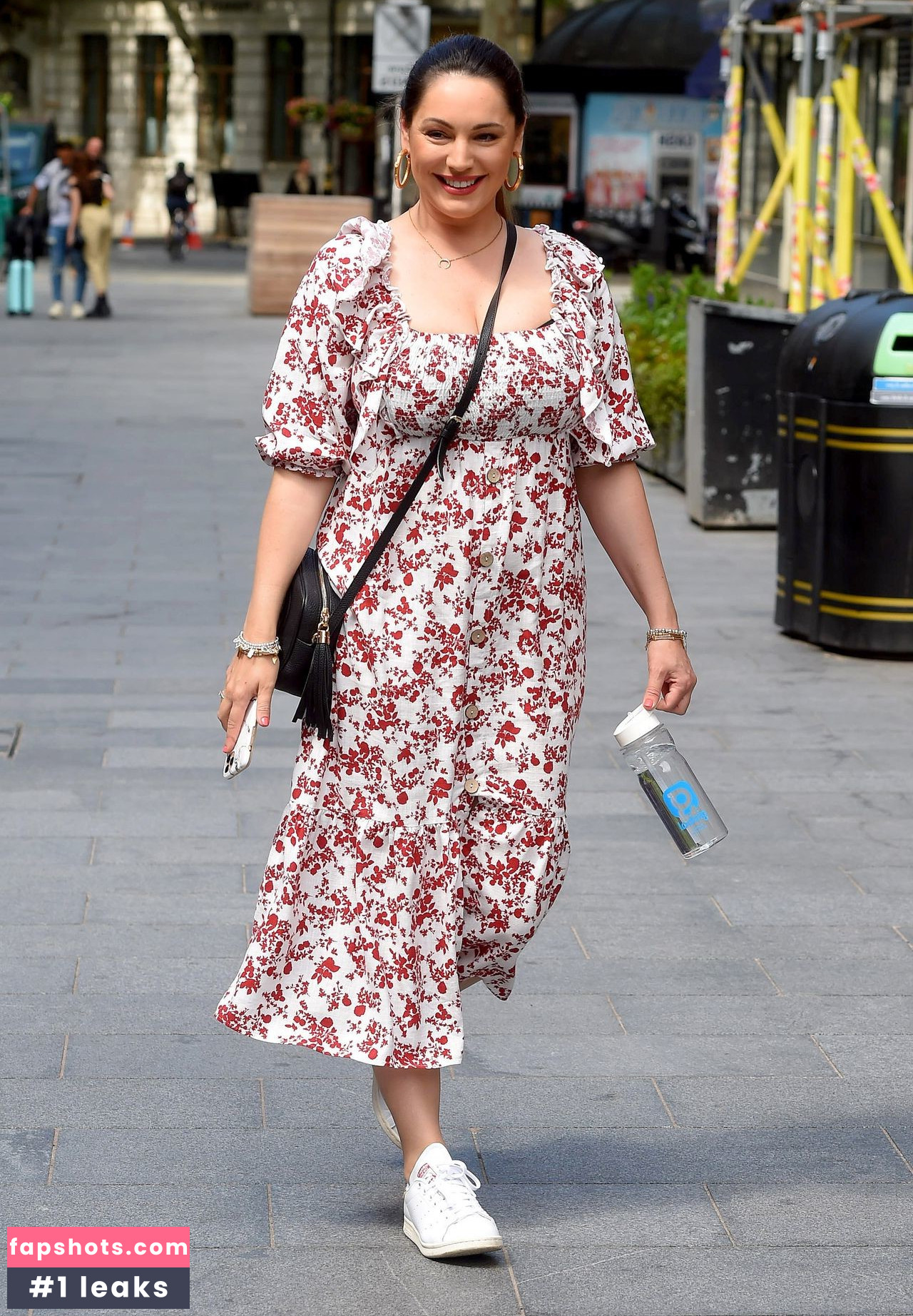 Kelly Brook gallery photo #1783