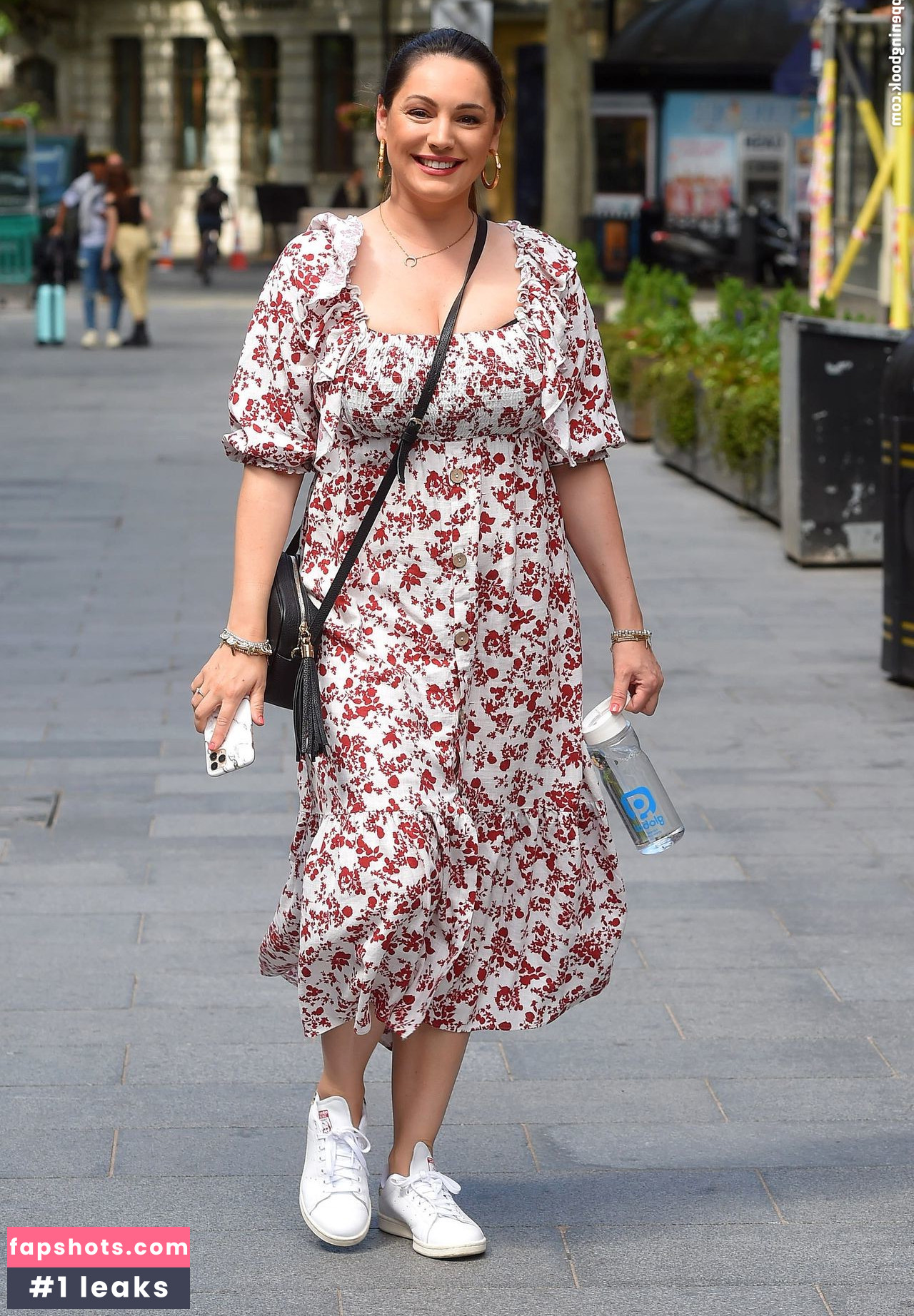 Kelly Brook gallery photo #1784