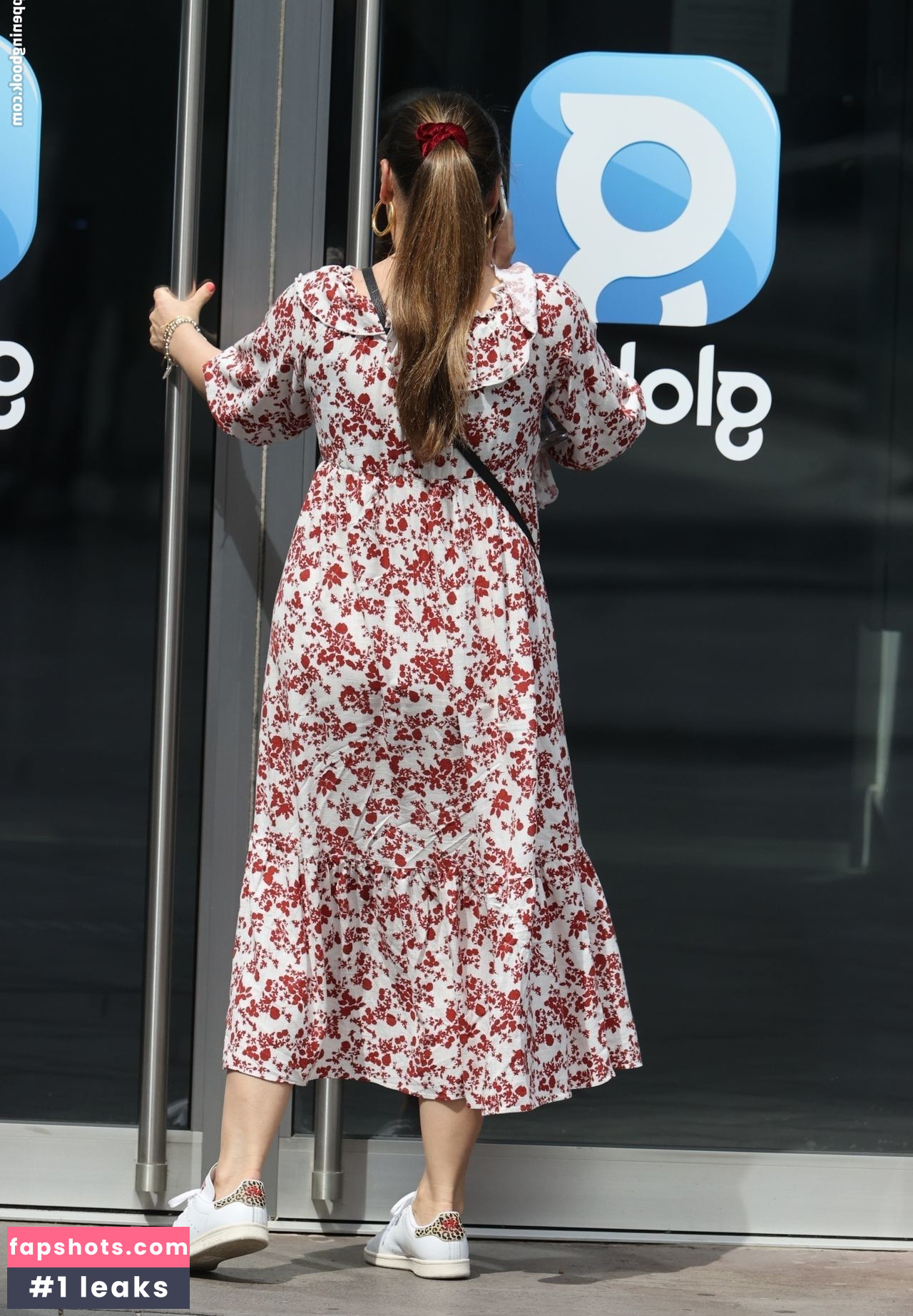 Kelly Brook gallery photo #1803