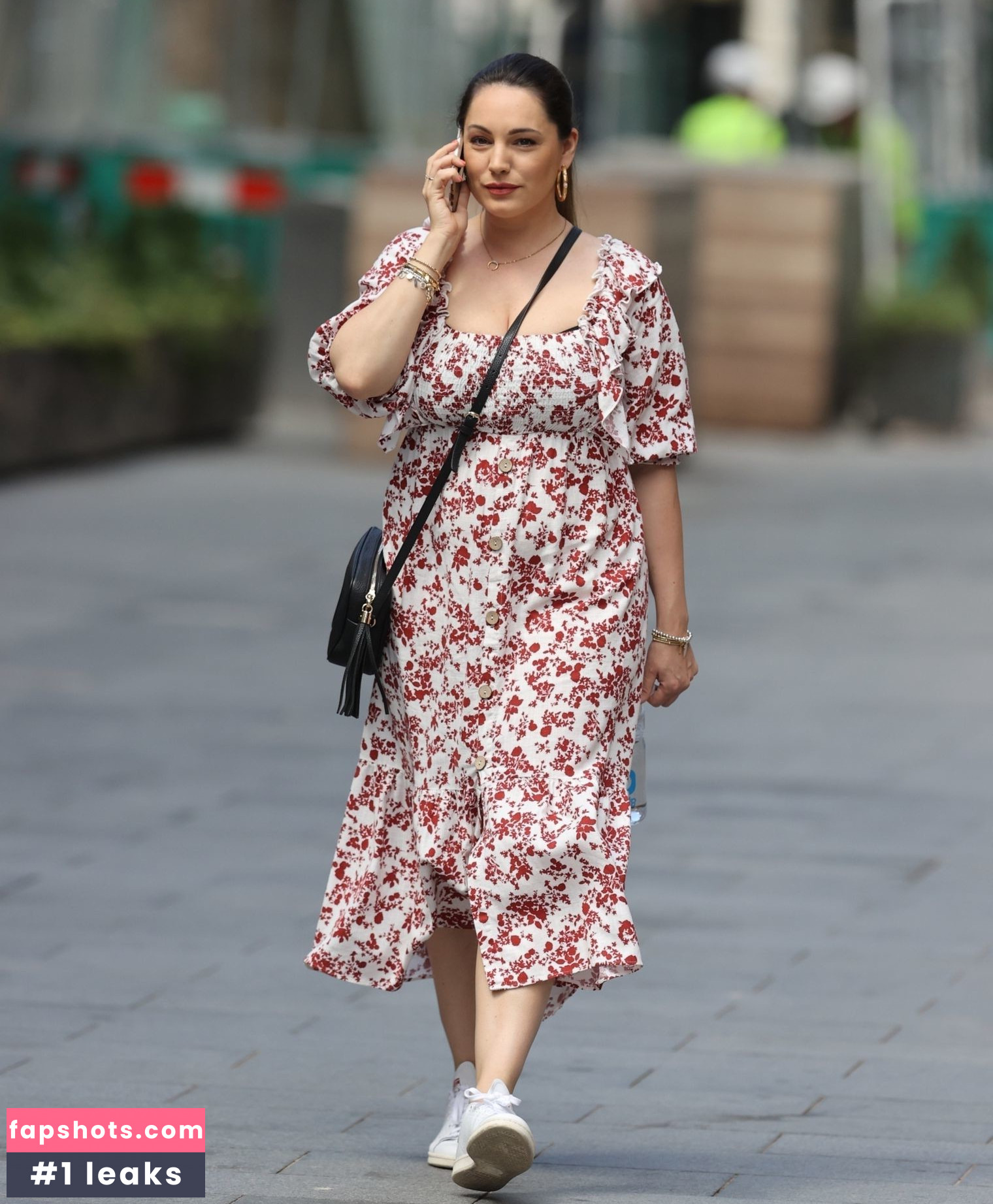 Kelly Brook gallery photo #1810