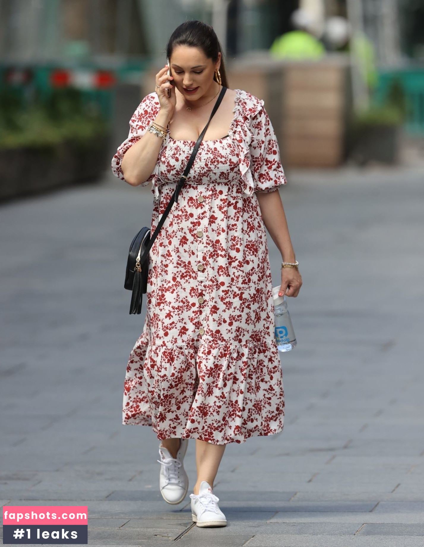 Kelly Brook gallery photo #1811