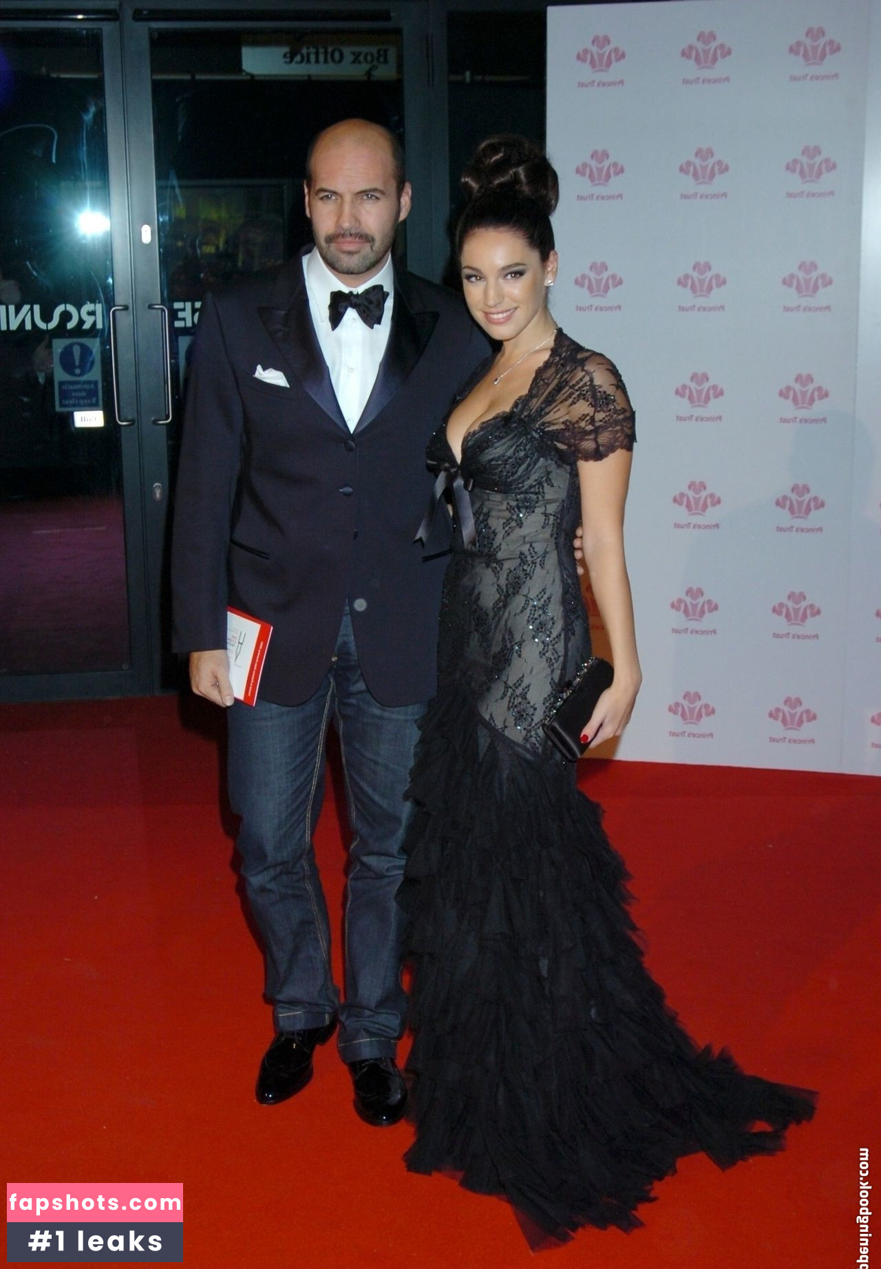 Kelly Brook gallery photo #1877