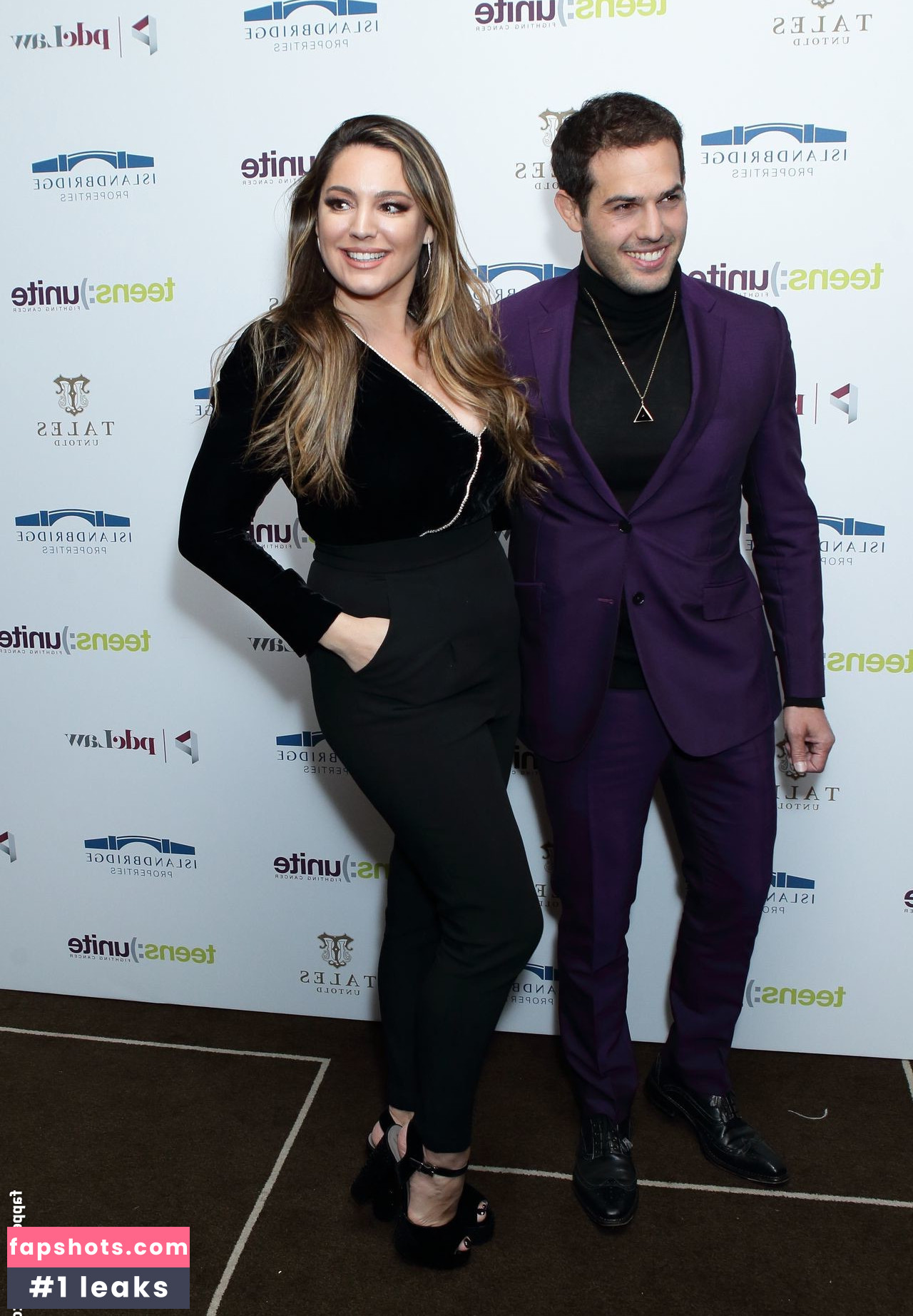 Kelly Brook gallery photo #1909