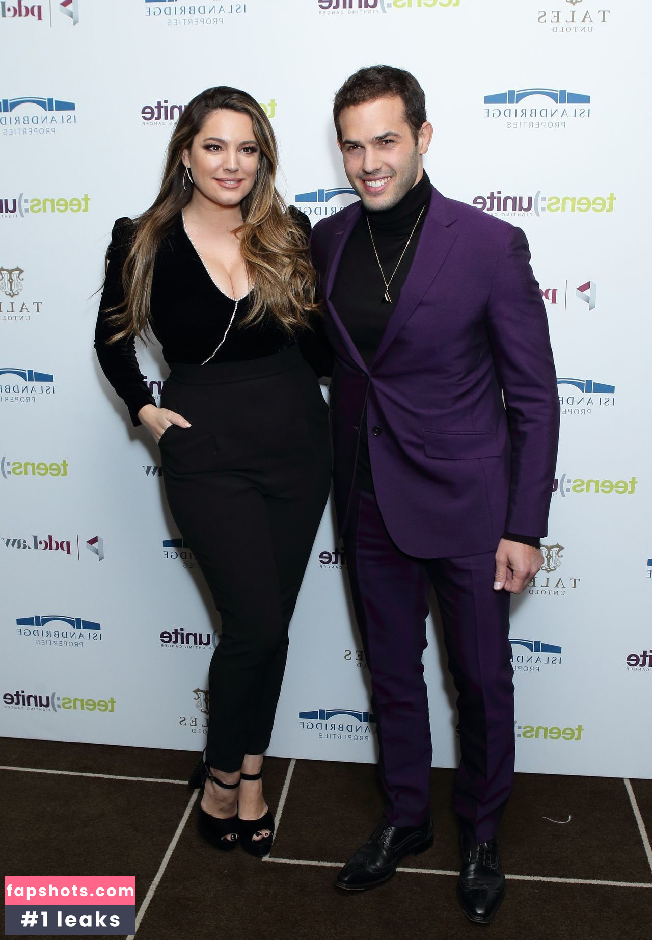 Kelly Brook gallery photo #1911