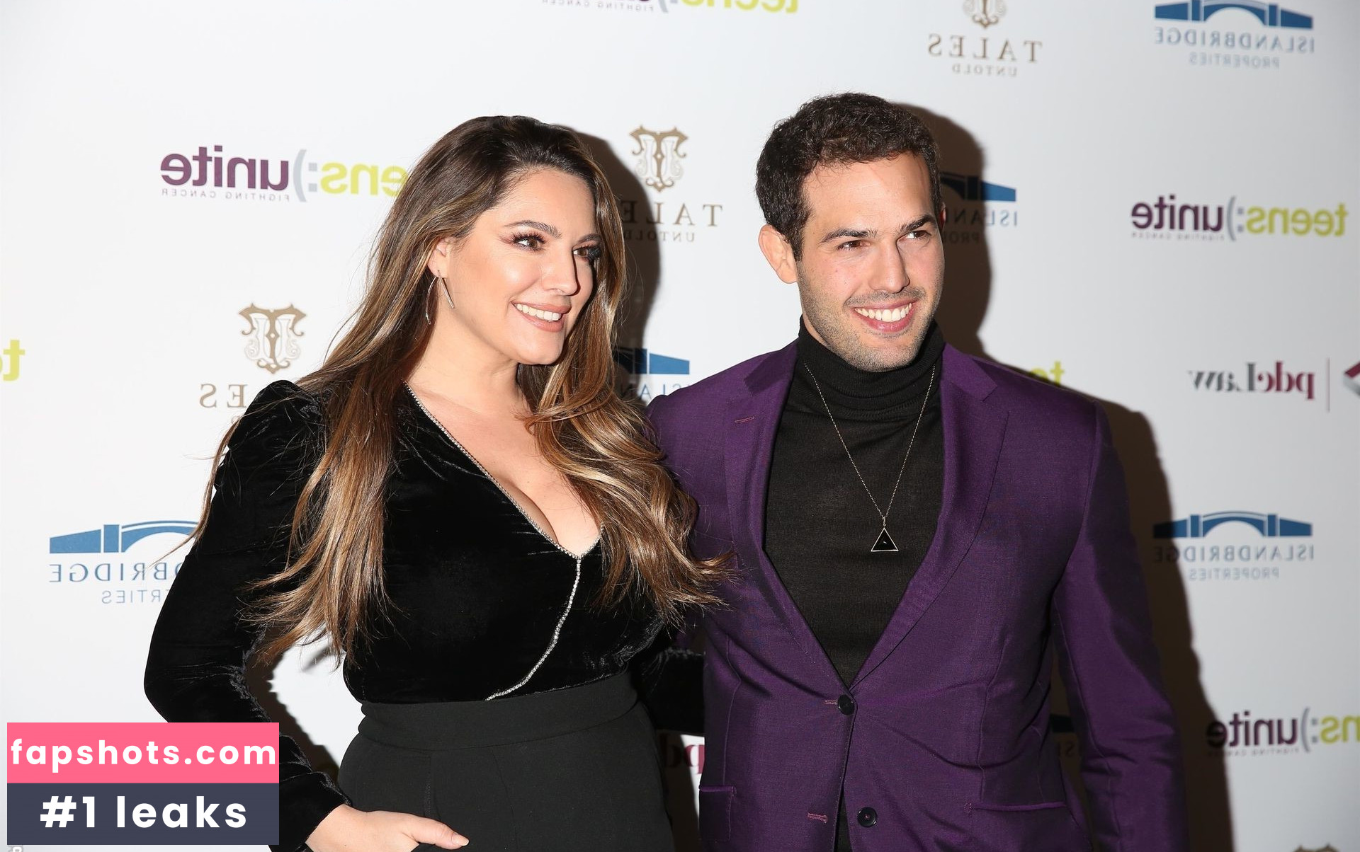 Kelly Brook gallery photo #1937