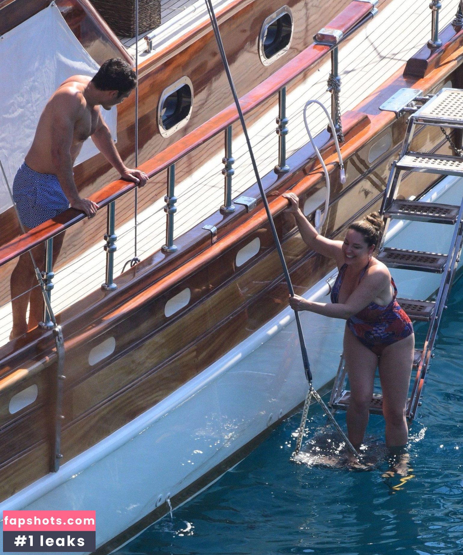 Kelly Brook gallery photo #1955