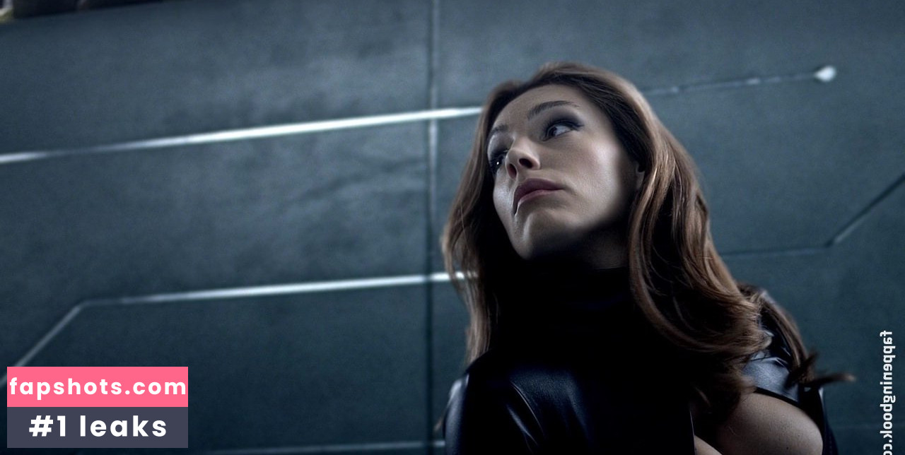 Kelly Brook gallery photo #2069