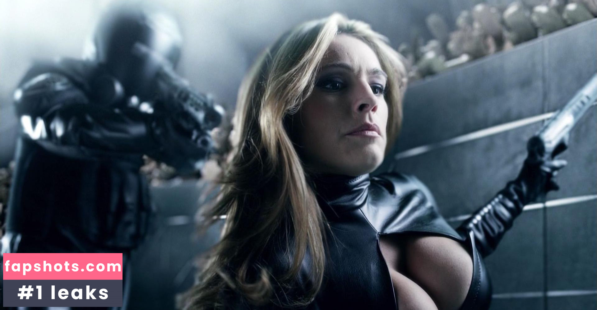 Kelly Brook gallery photo #2132