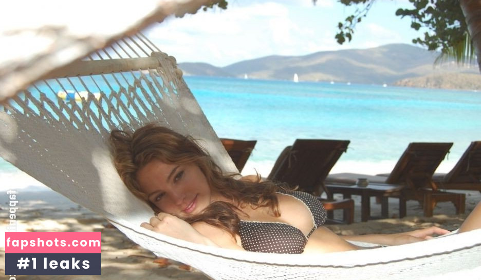 Kelly Brook gallery photo #2221
