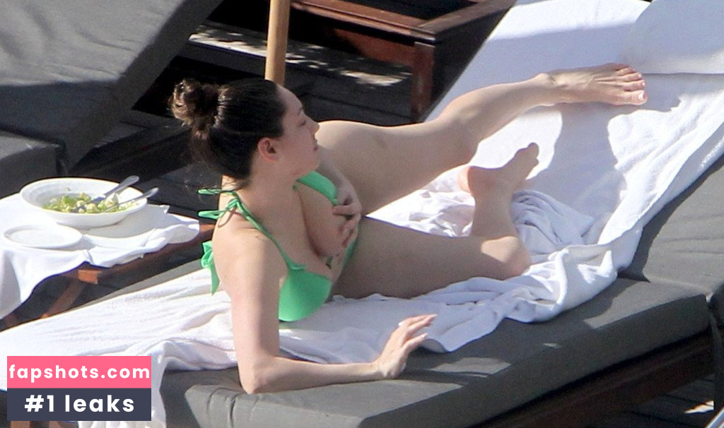 Kelly Brook gallery photo #2272