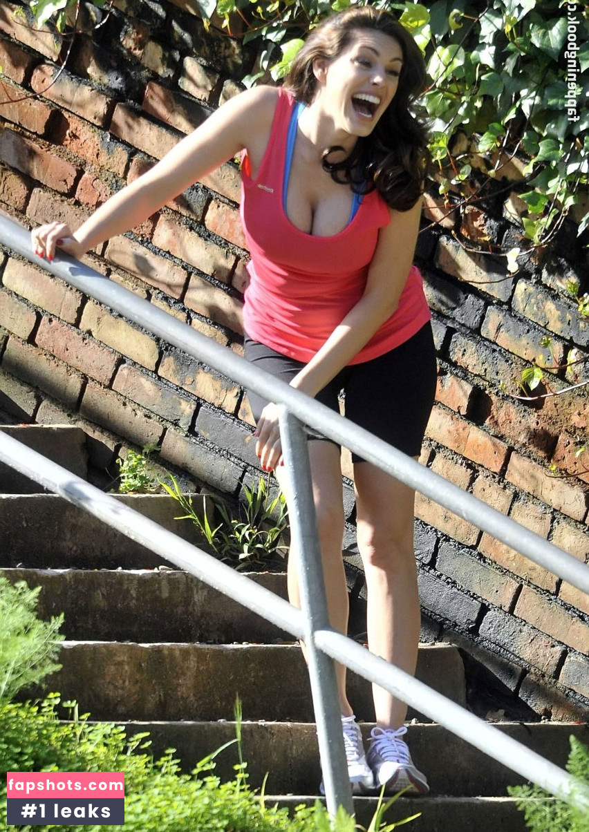 Kelly Brook gallery photo #2653