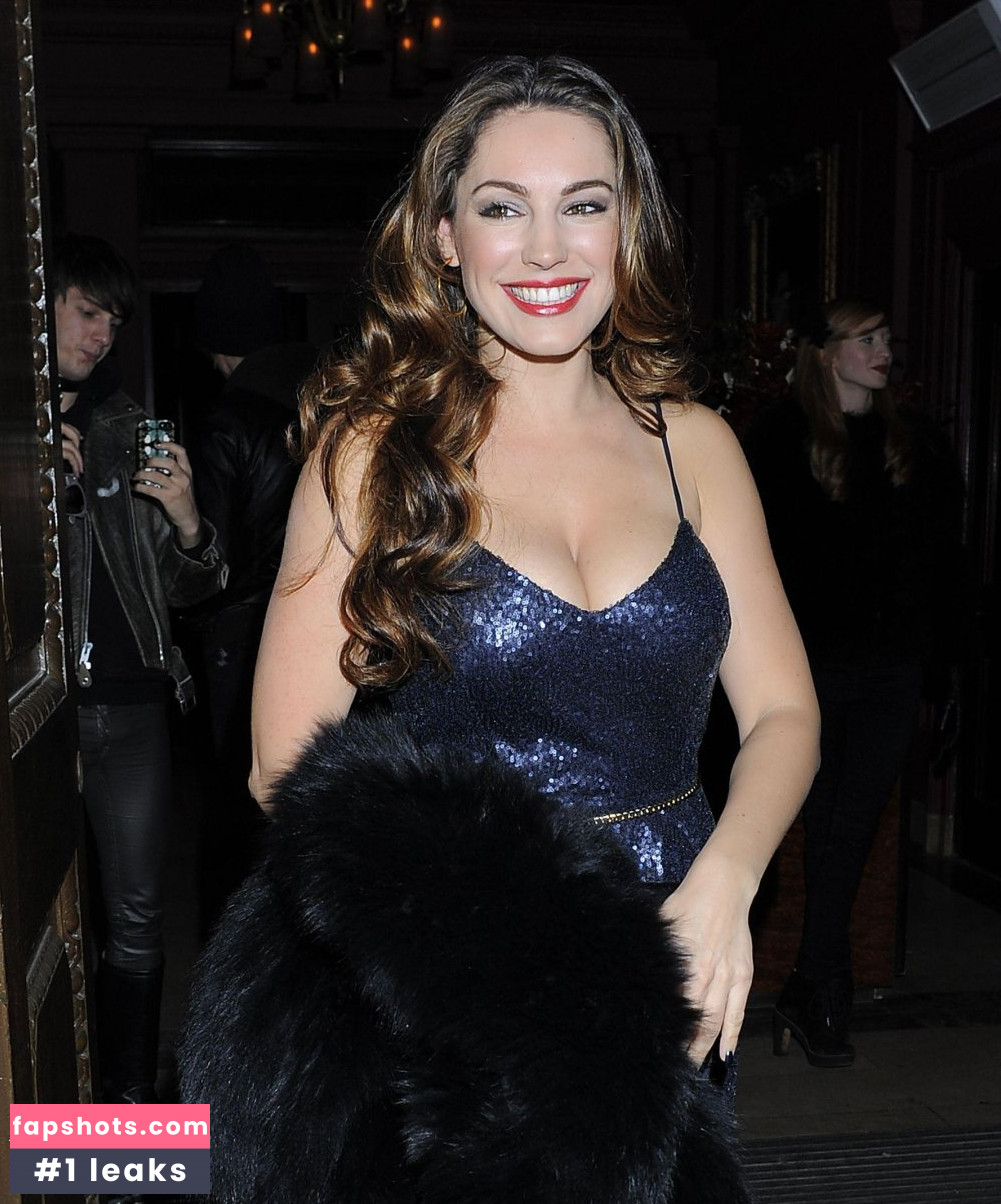Kelly Brook gallery photo #2886