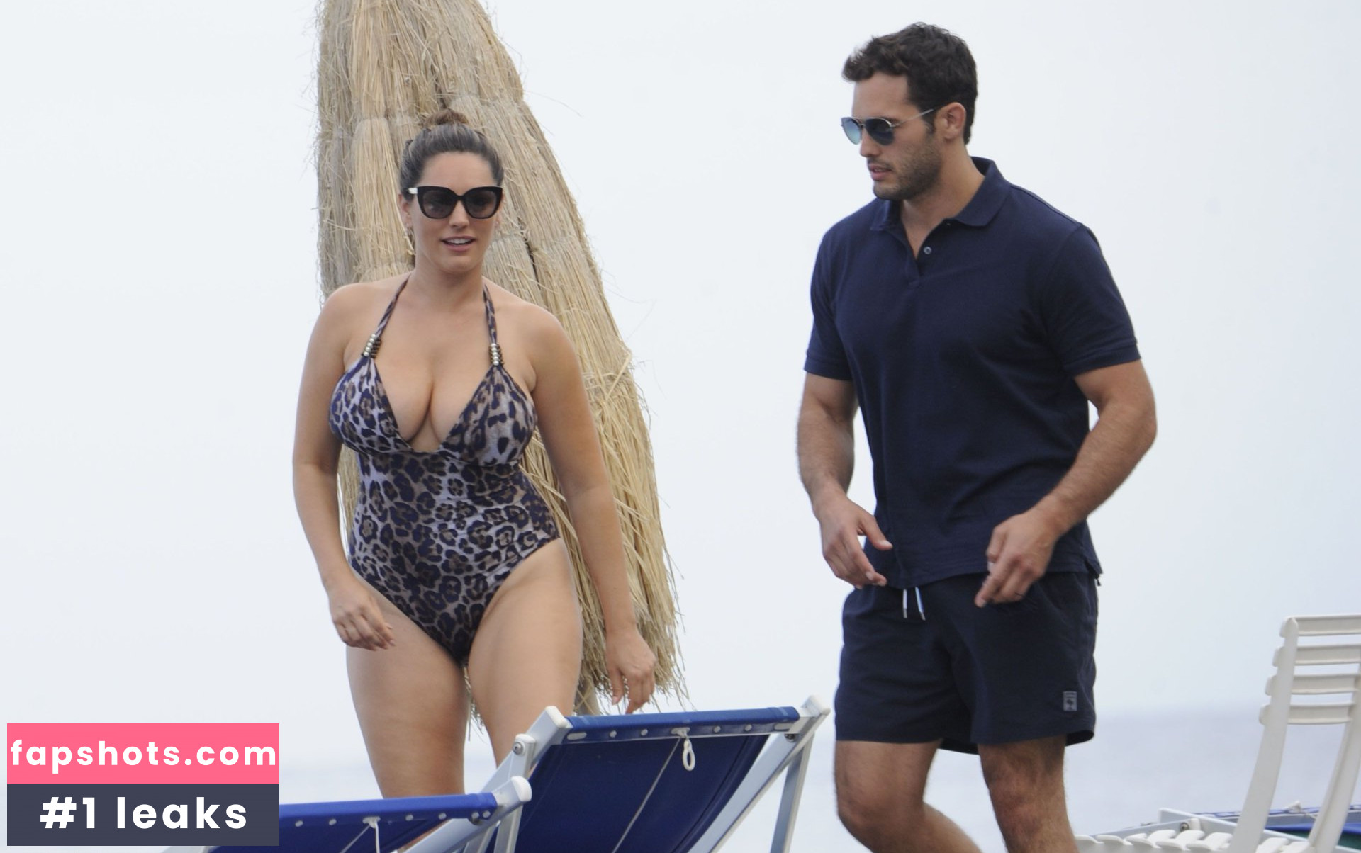 Kelly Brook gallery photo #3171