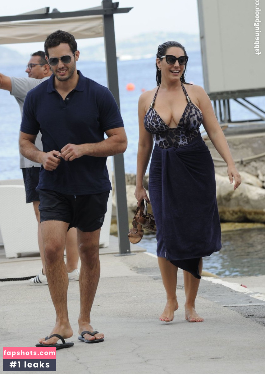 Kelly Brook gallery photo #3173