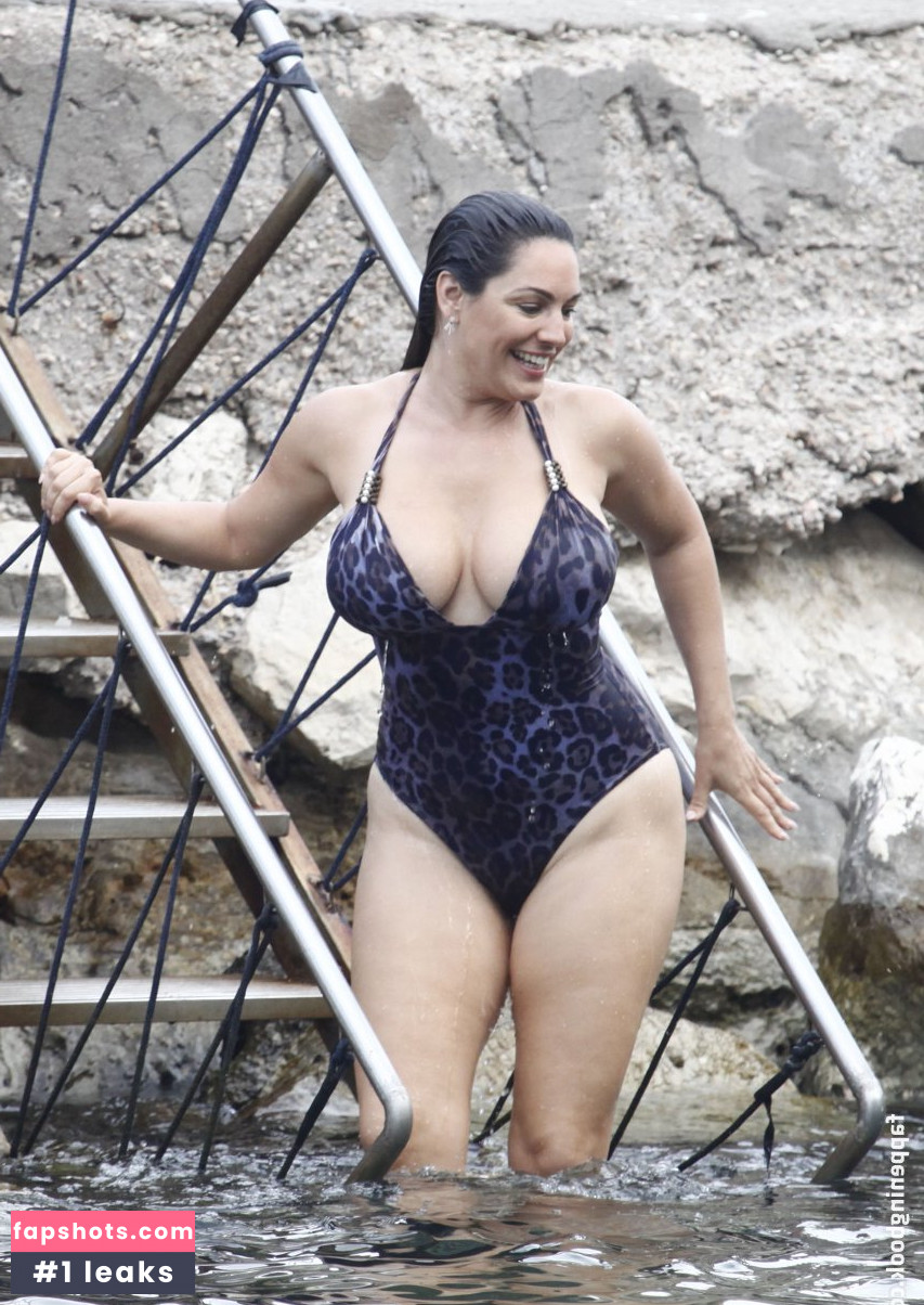 Kelly Brook gallery photo #3204