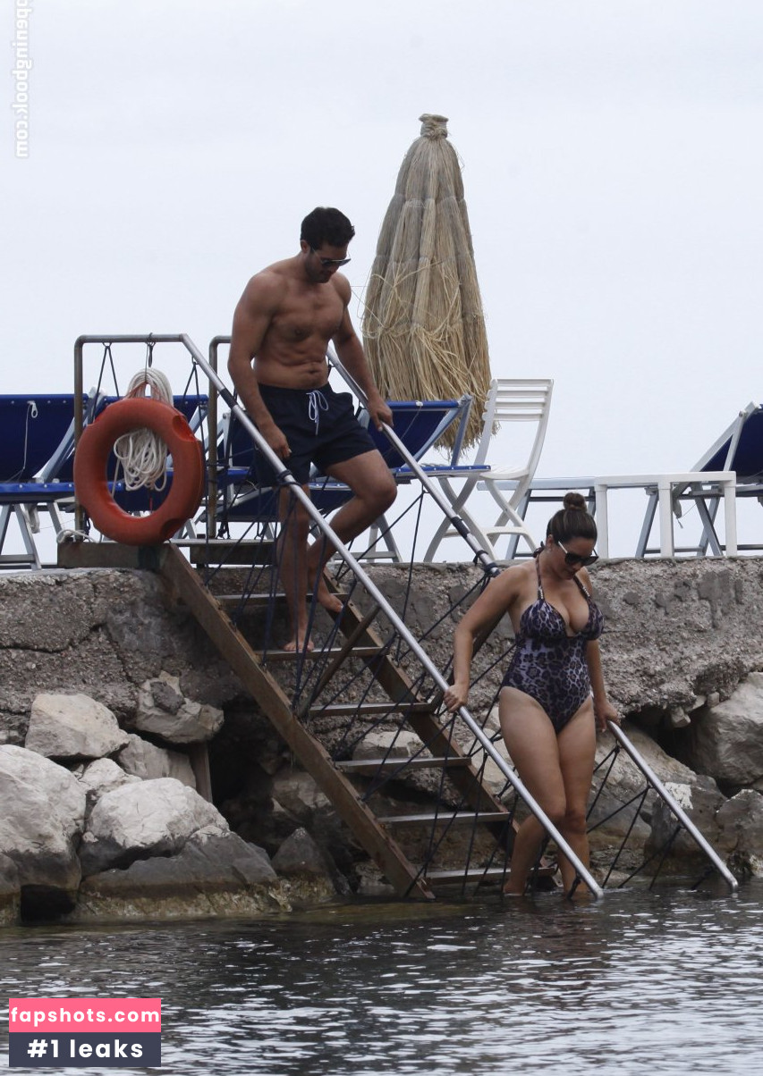 Kelly Brook gallery photo #3222