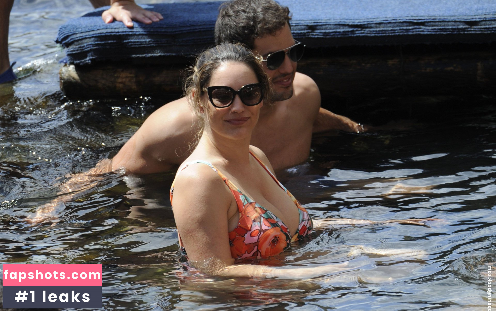 Kelly Brook gallery photo #3274