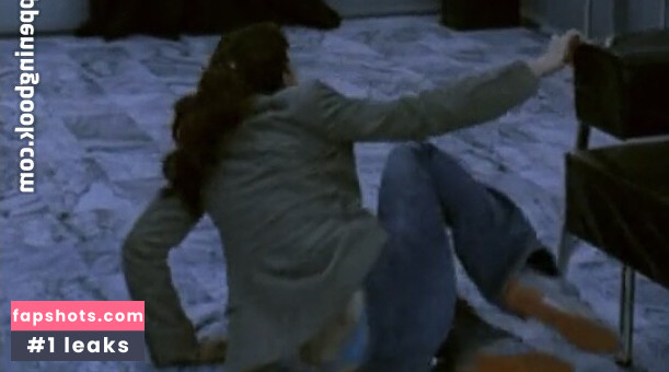 Kelly Brook gallery photo #329