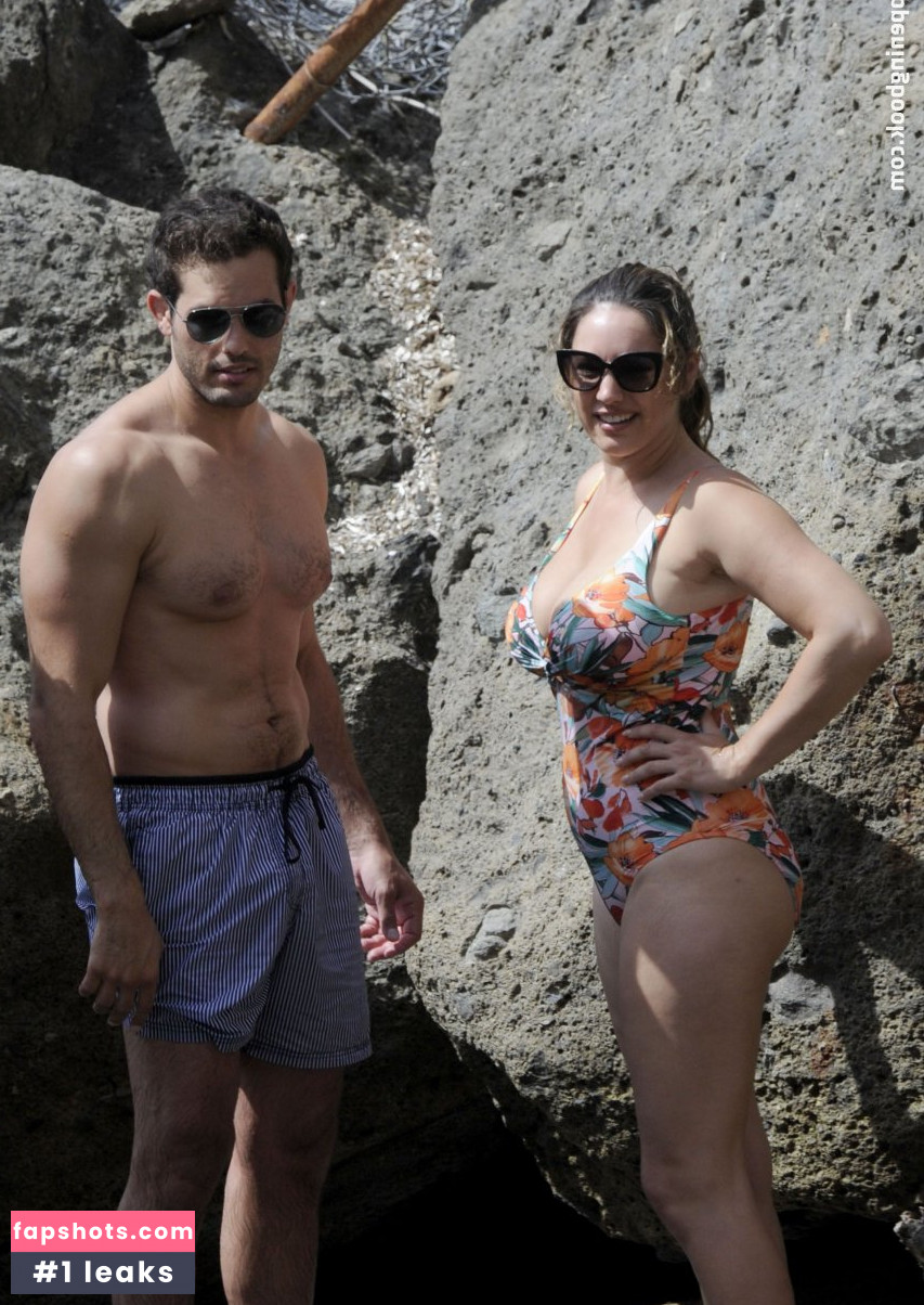 Kelly Brook gallery photo #3298