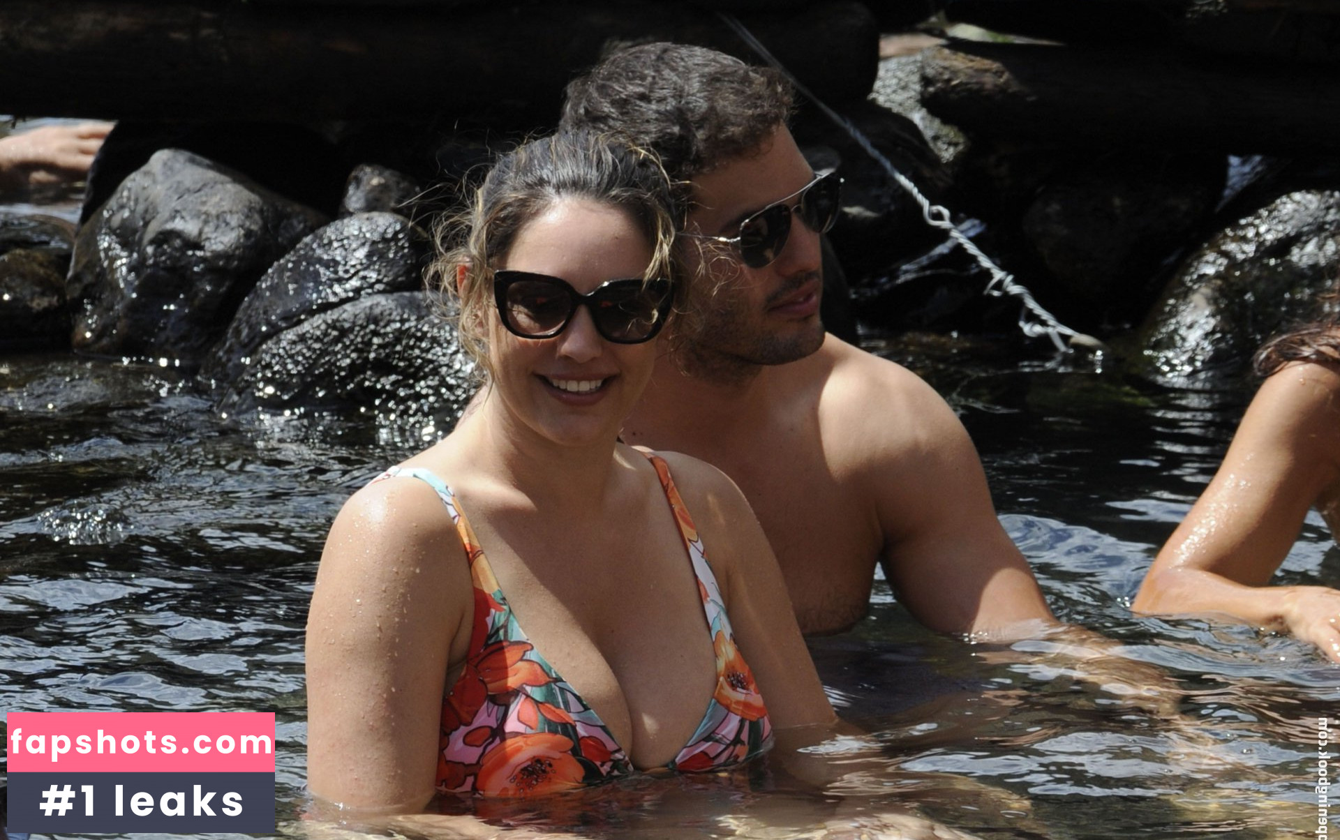 Kelly Brook gallery photo #3304