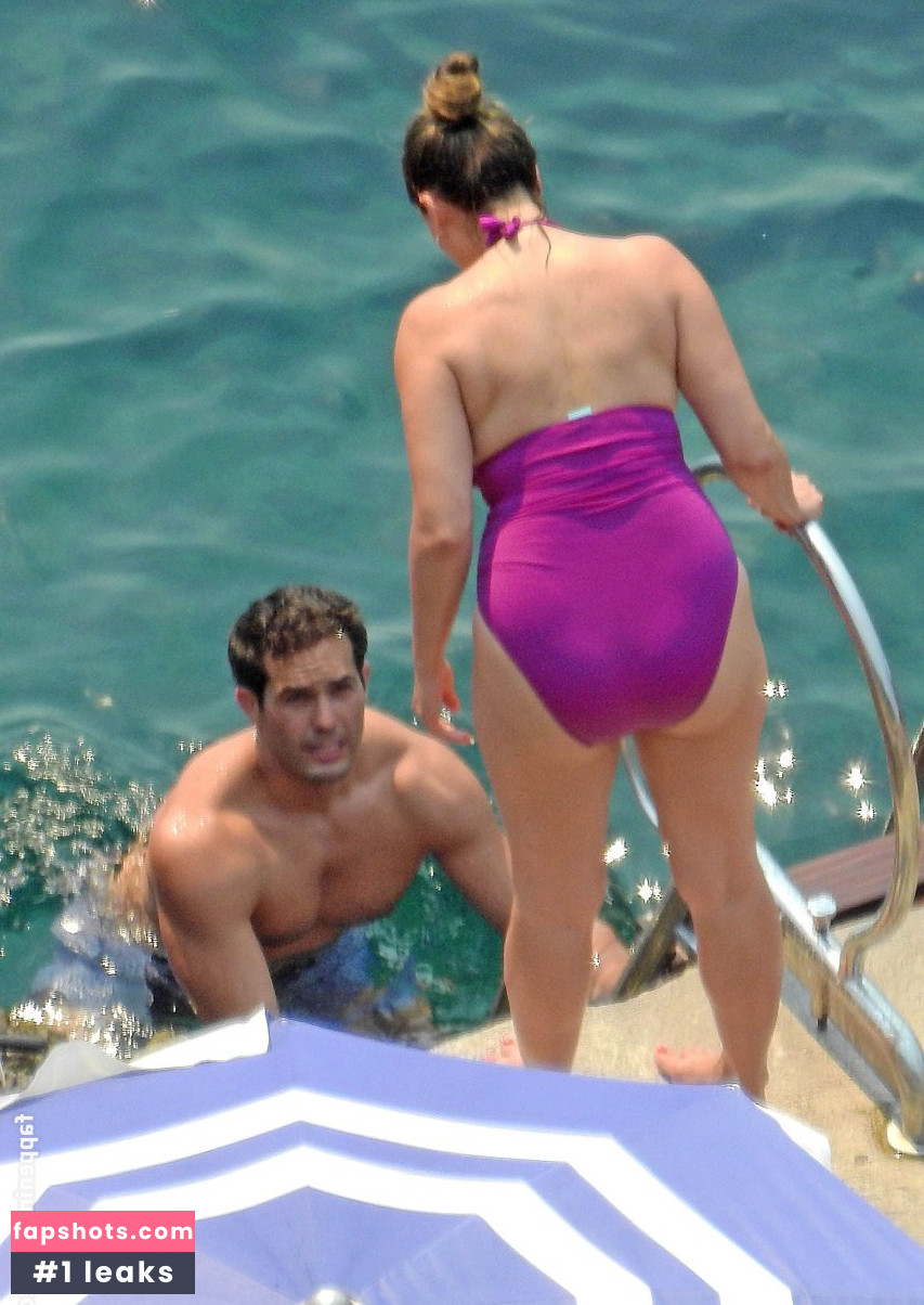 Kelly Brook gallery photo #3350