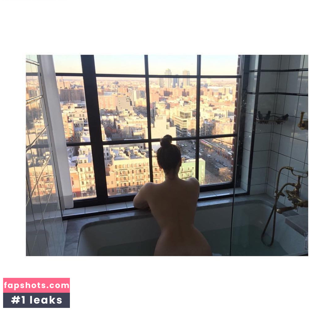 Kelly Brook gallery photo #3365