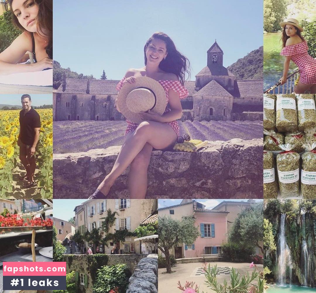 Kelly Brook gallery photo #3390