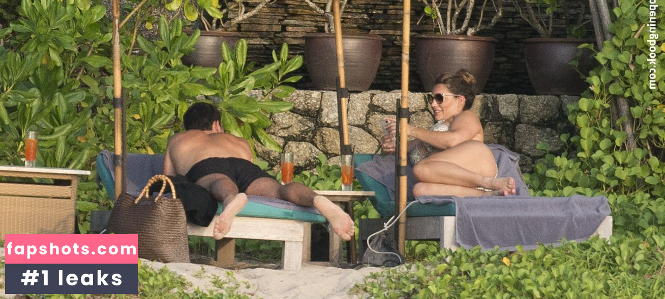 Kelly Brook gallery photo #3492