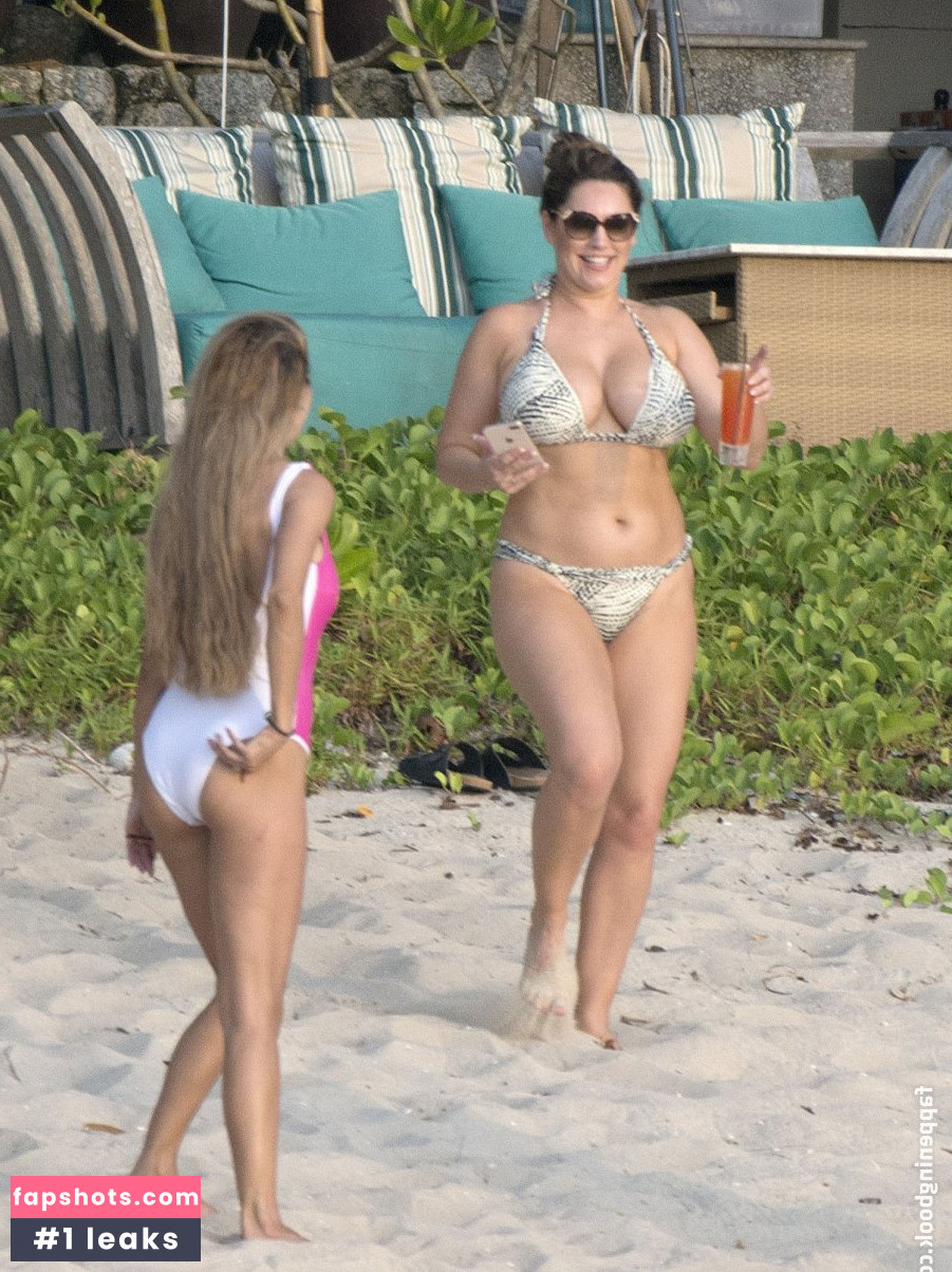 Kelly Brook gallery photo #3521