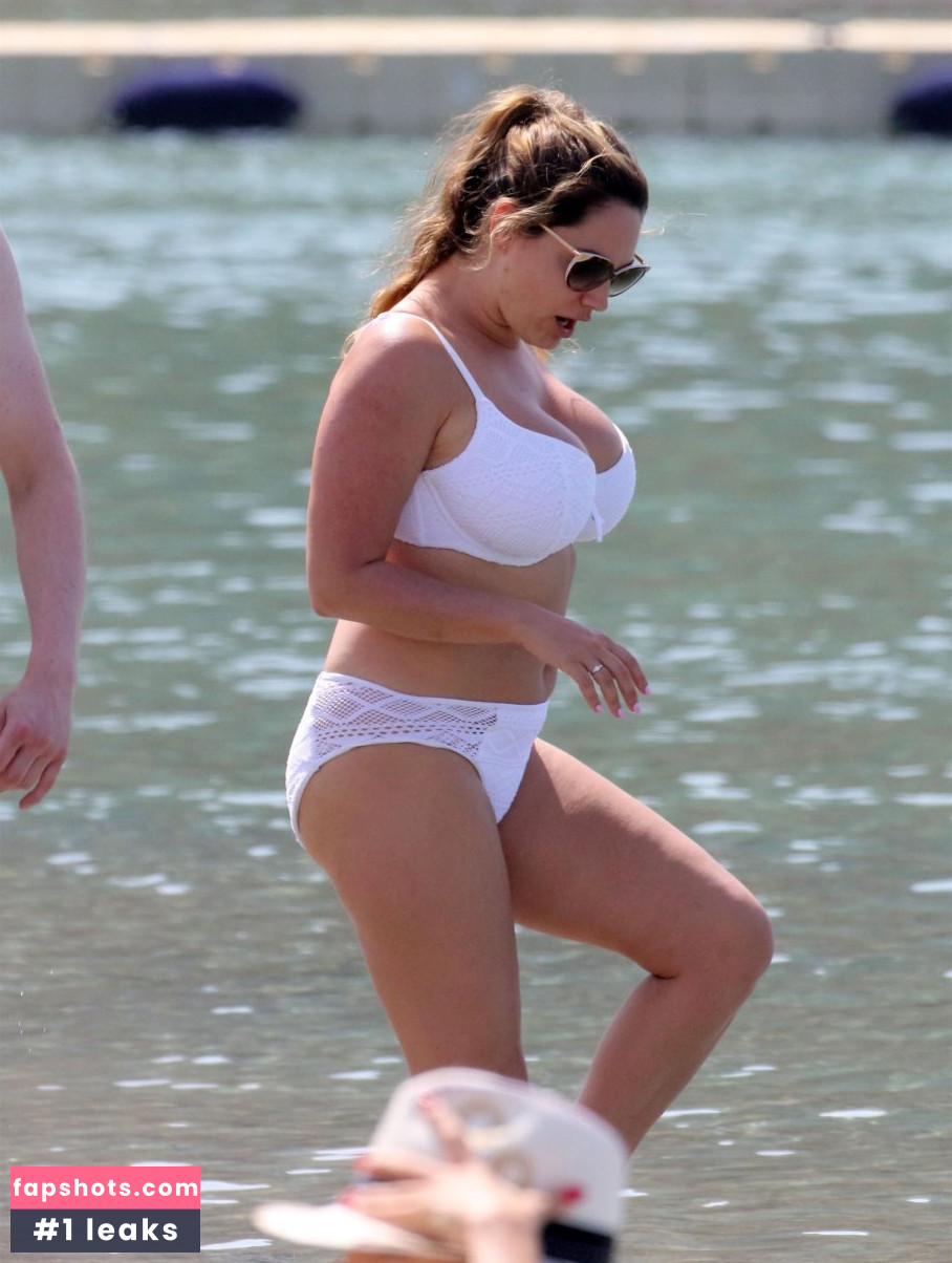 Kelly Brook gallery photo #3593
