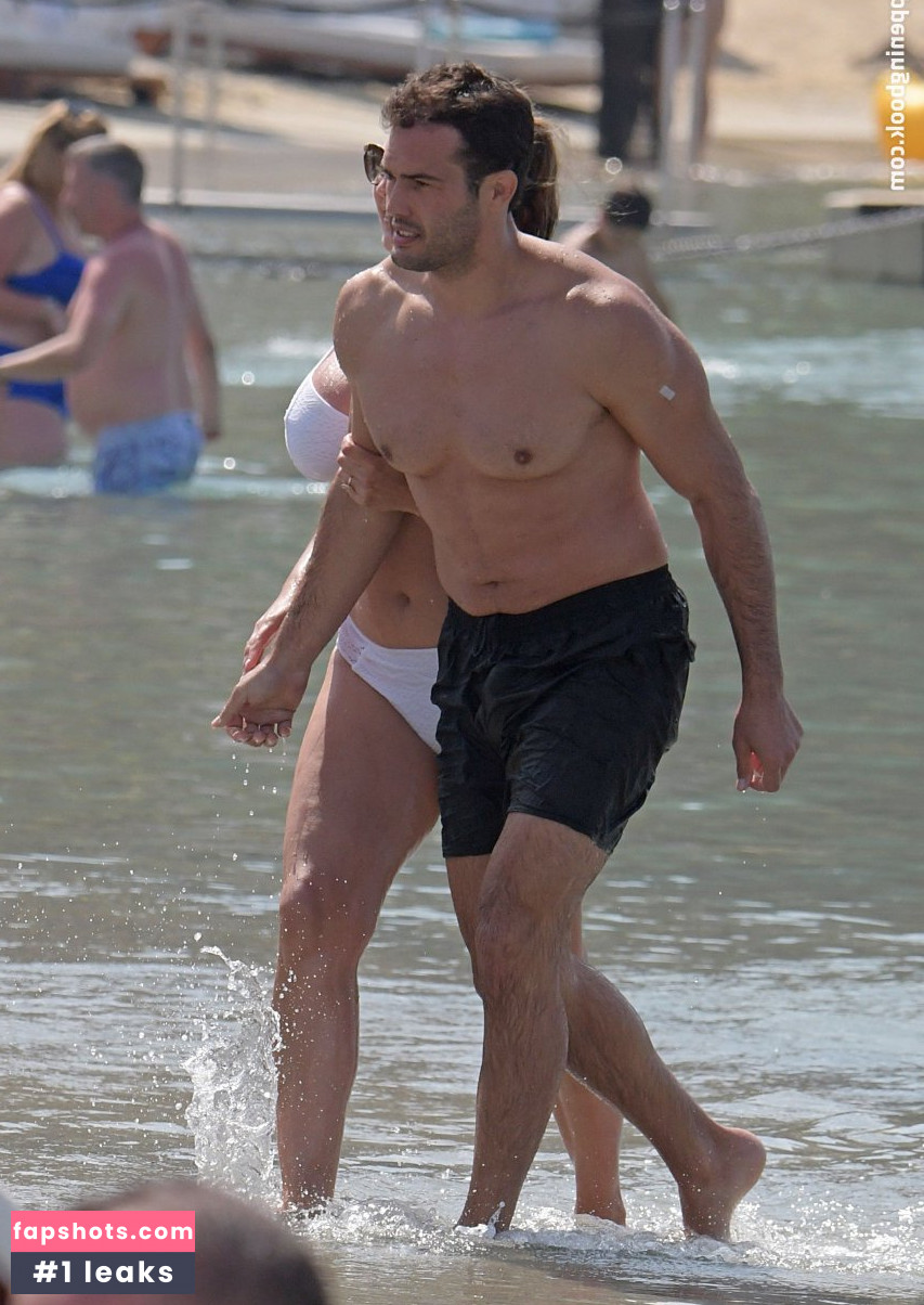 Kelly Brook gallery photo #3596