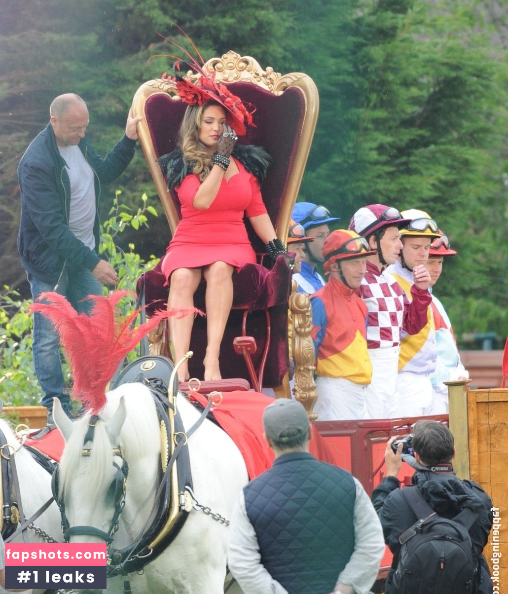 Kelly Brook gallery photo #3615